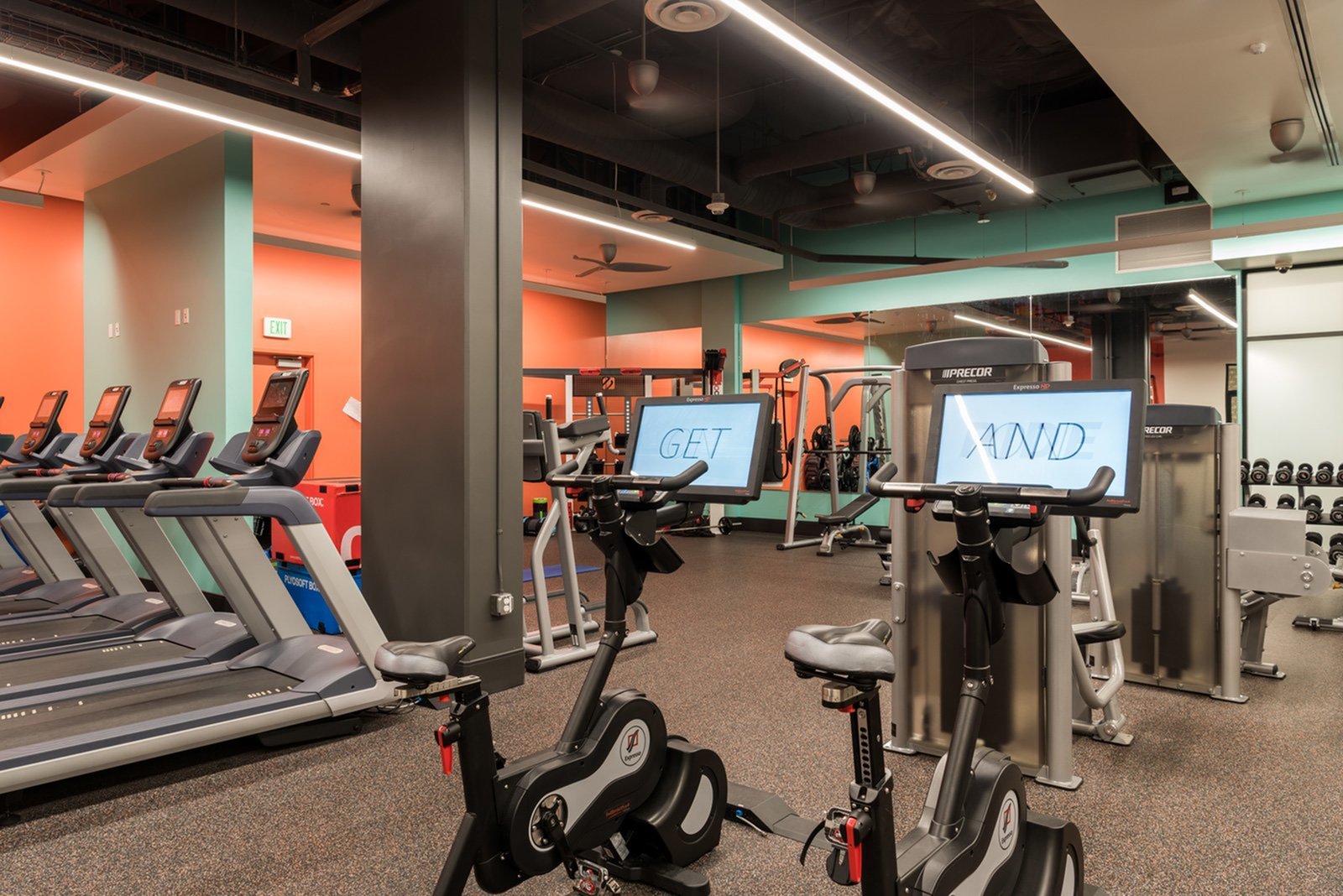 State-of-the-Art Fitness Center | Apartment Homes in Los Angeles, CA | University Gateway