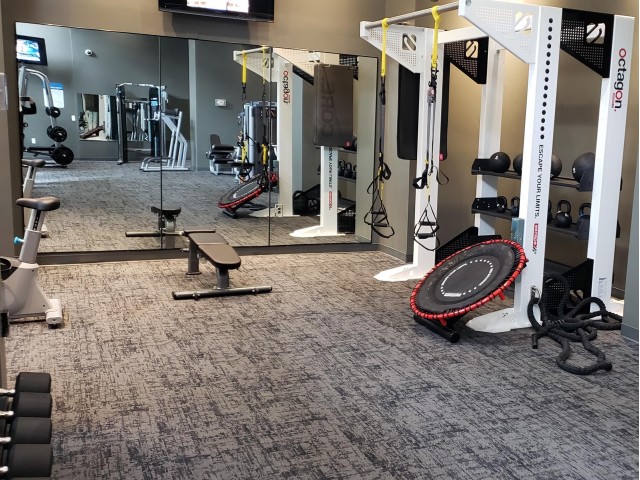 Image of Sate-of-The-Art 24/7 Fitness Center for SoCam 290