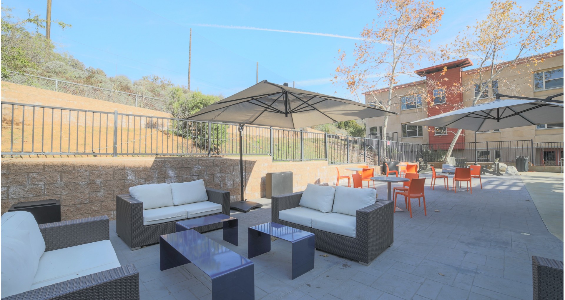 Spacious Porch Area | Claremont Collegiate |  Apartments Near Campus in Claremont, CA