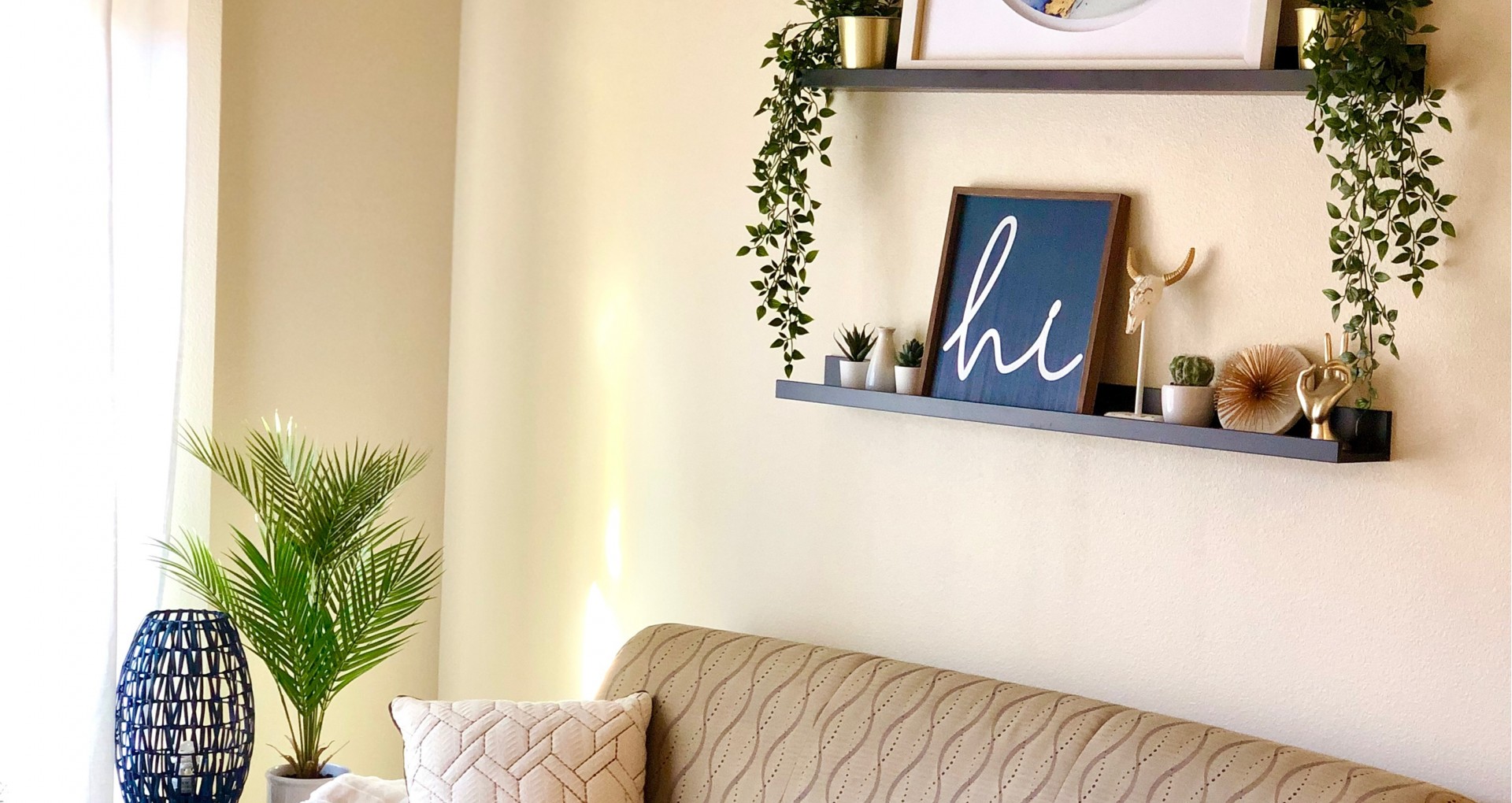 Claremont Collegiate | Off-Campus Claremont Apartments