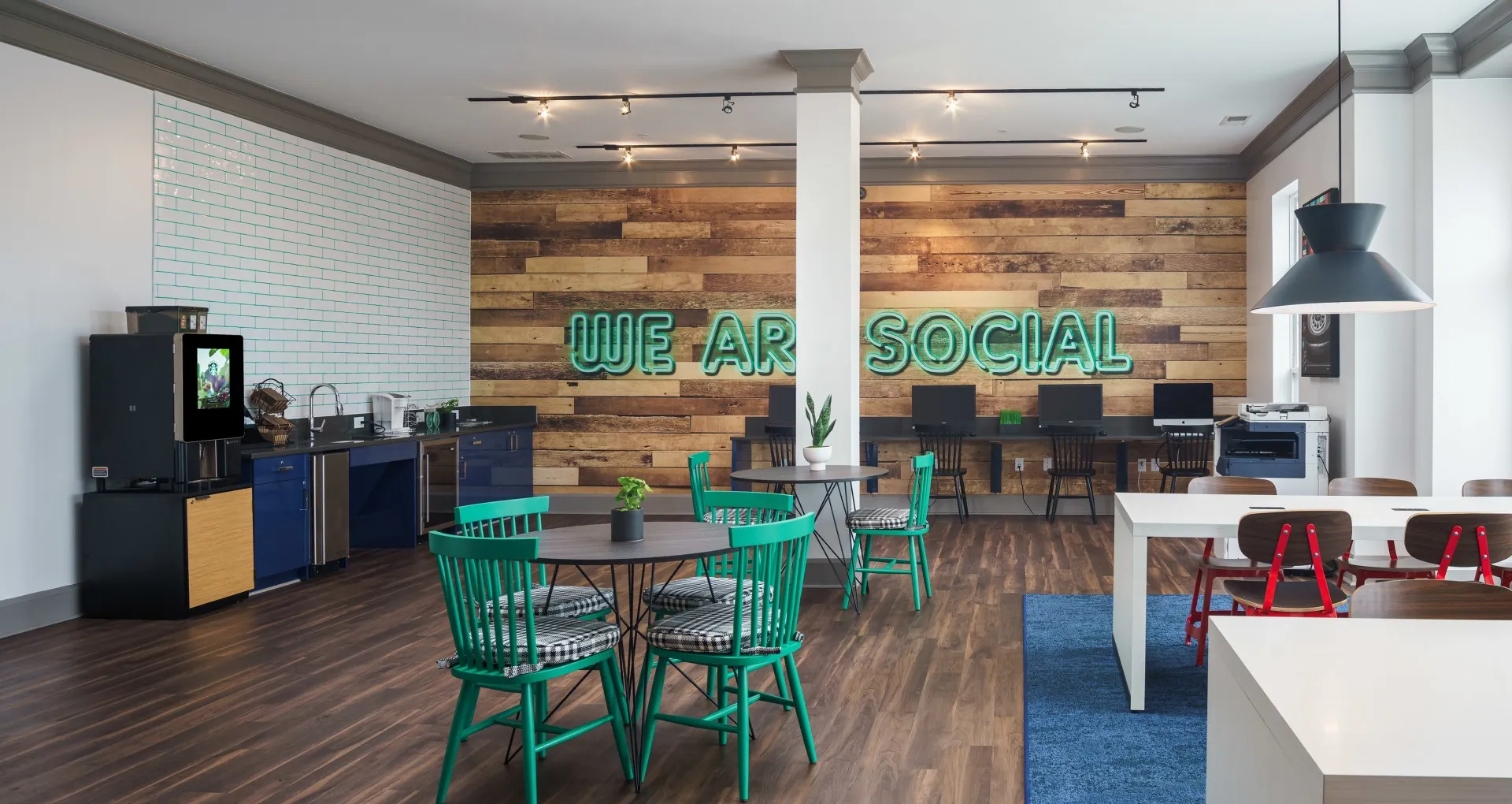 Food Serving Area Clubhouse | The Summit at Coates Run | Apartments in Athens, OH