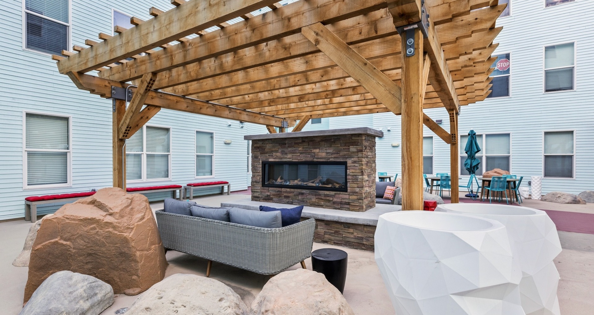 outdoor lounge