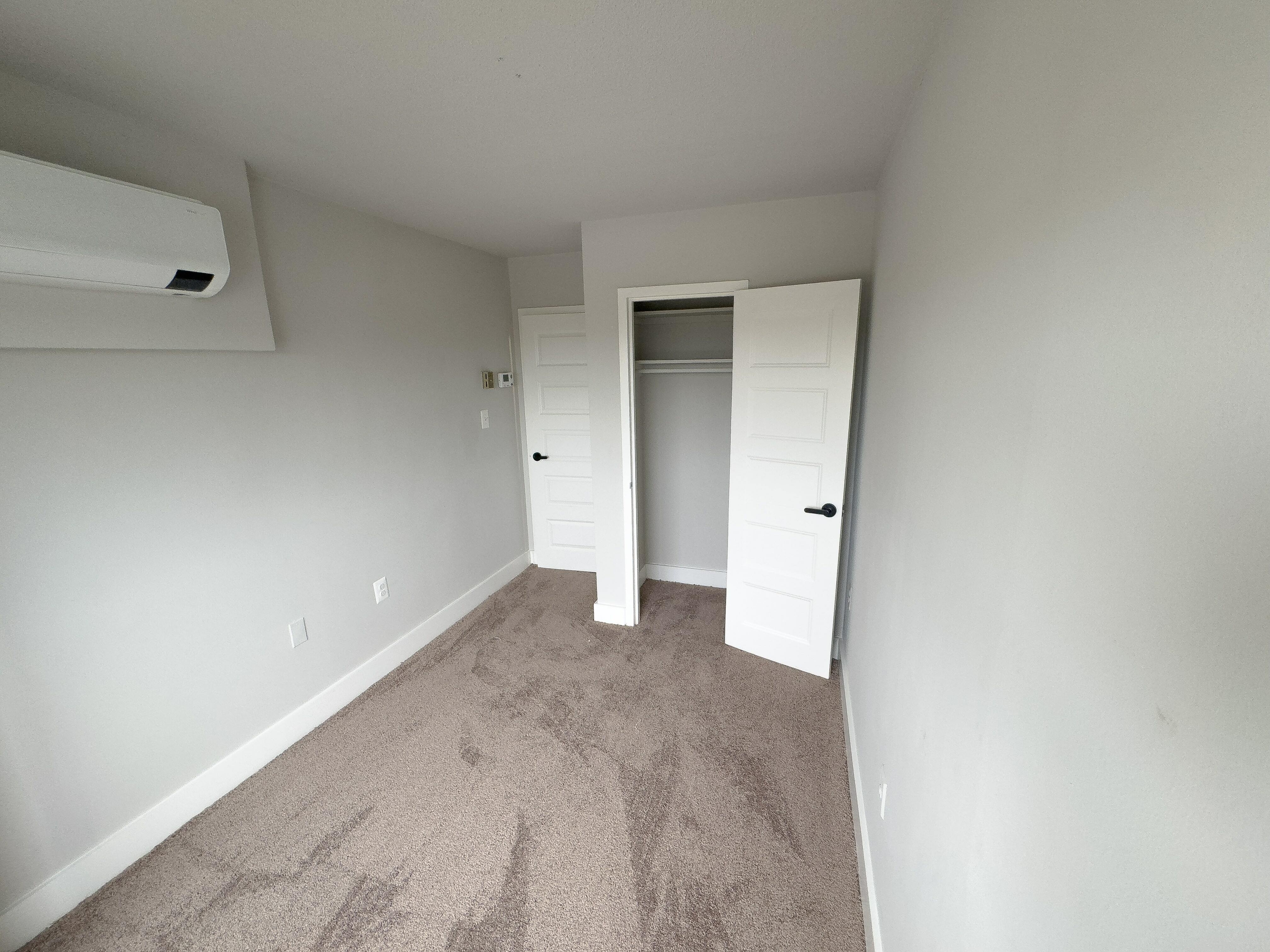 Renovated Bedroom (2B1B)