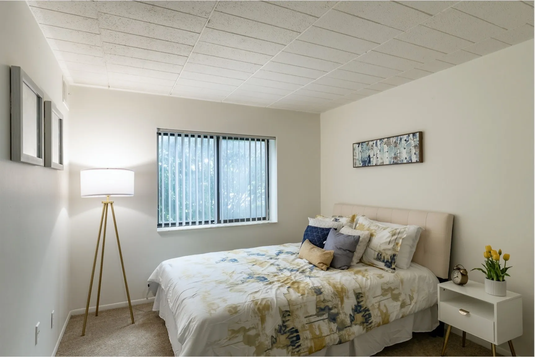 1 BR, 1 BA - Remodeled Bedroom