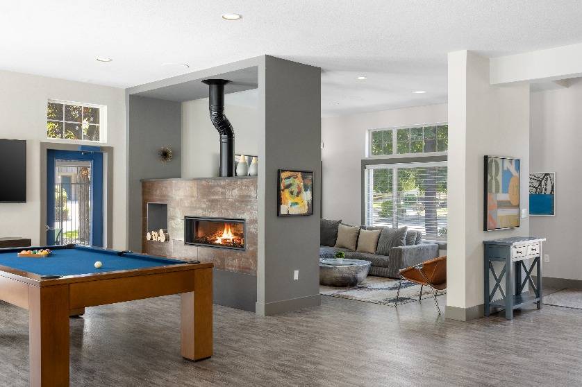 Luxurious Living Area | Apartments For Rent Kennewick Wa | Crosspointe Apartments