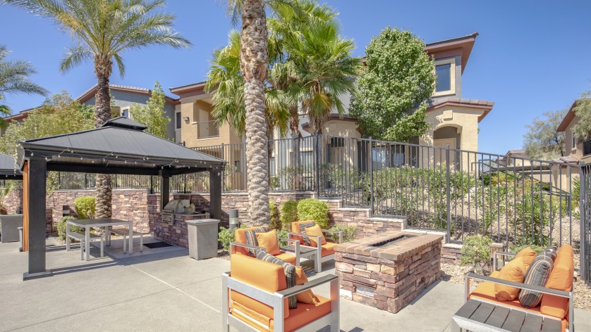 Edge at Traverse Point Apartments  |  Apartments in Henderson, NV