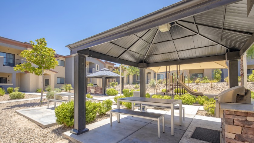 Edge at Traverse Point Apartments  |  Apartments in Henderson, NV