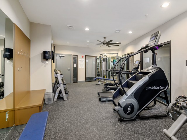 Fitness  | Apartments in Lenexa KS | The District Flats