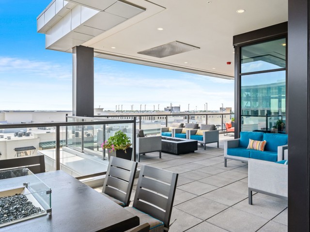 | Apartments in Lenexa KS | The District Flats