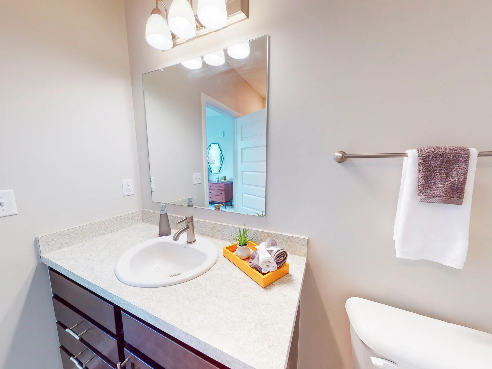 Photos Graceland Flats Apartments in Clintonville, OH Find your home within the Columbus