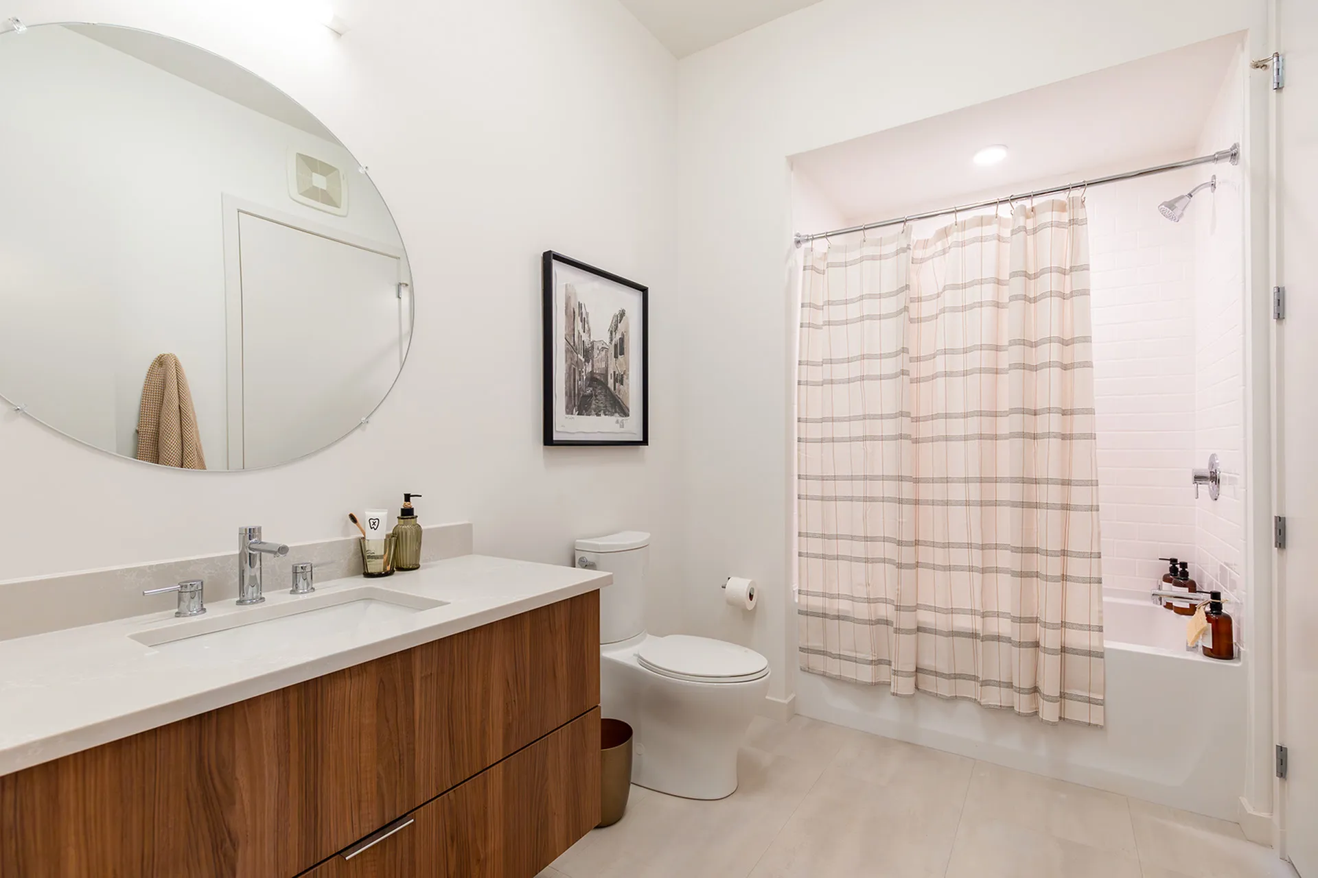 Floating Bathroom Vanity