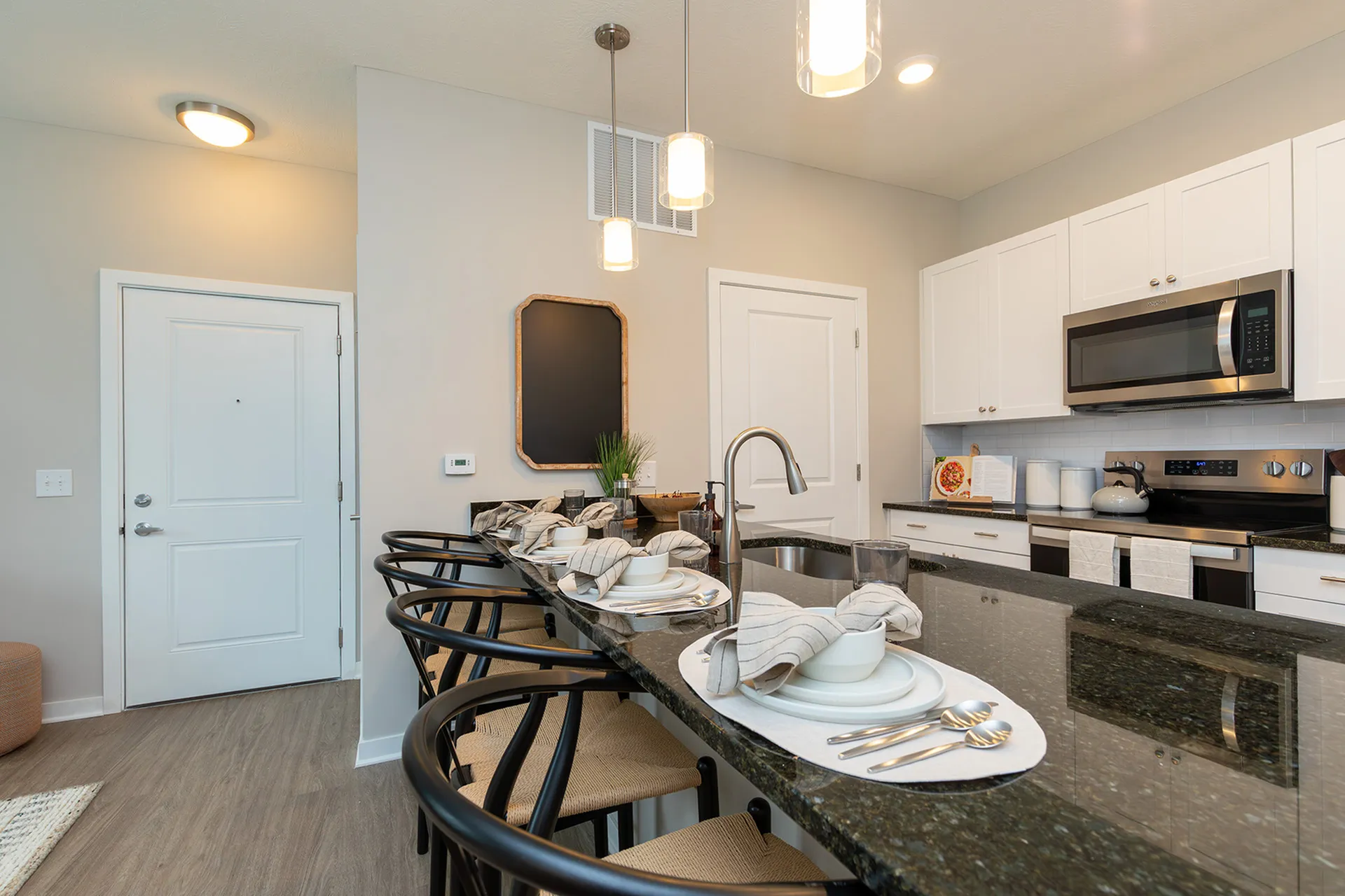 White Kitchen Cabinetry