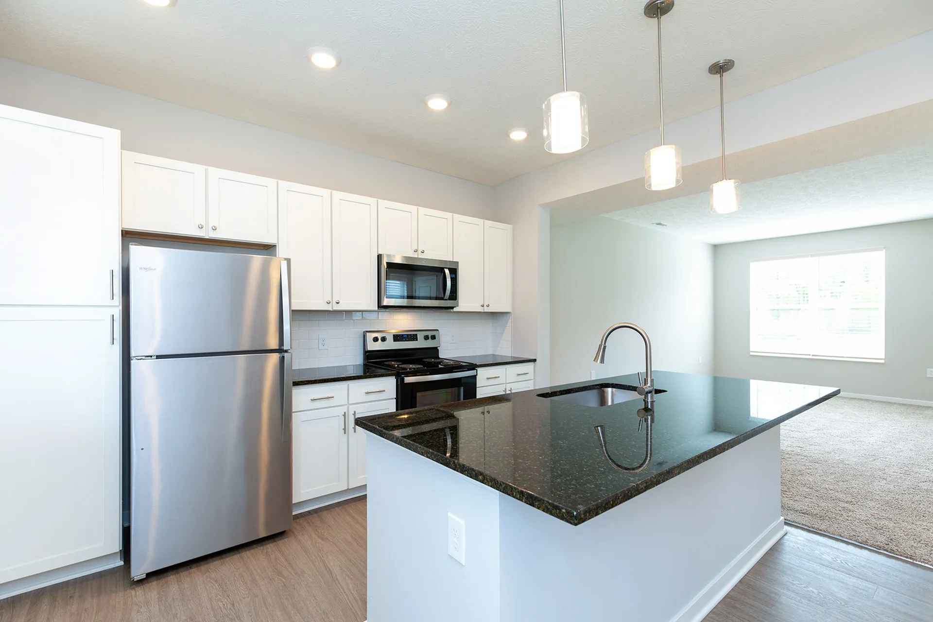 White Kitchen Cabinets