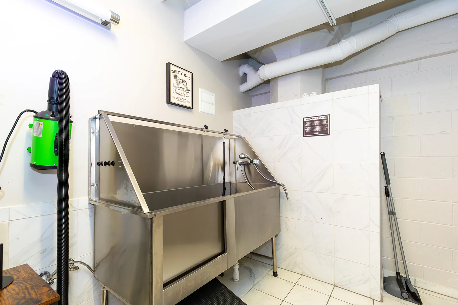 Pet Wash Station