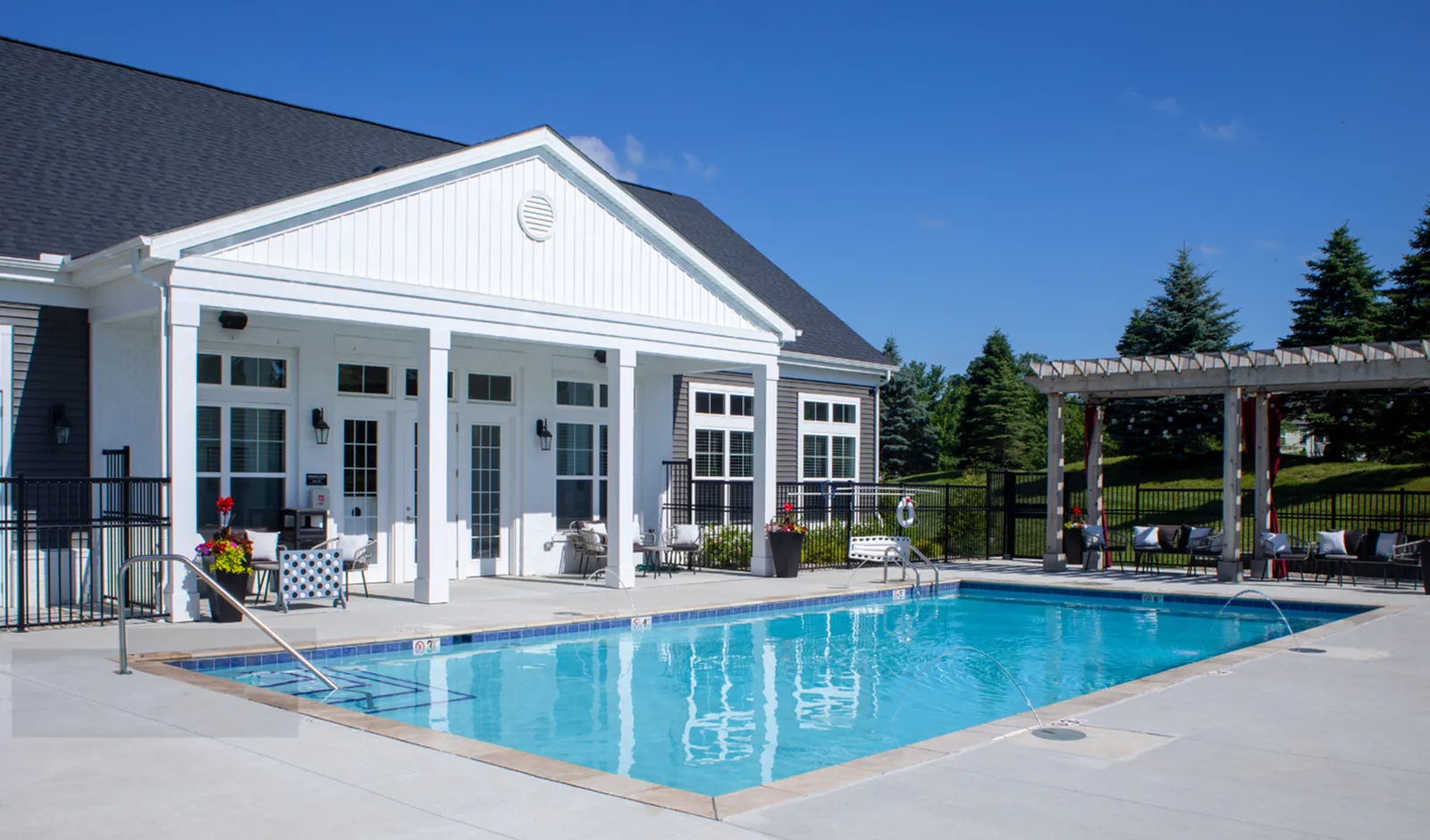Hamilton Woods Exterior