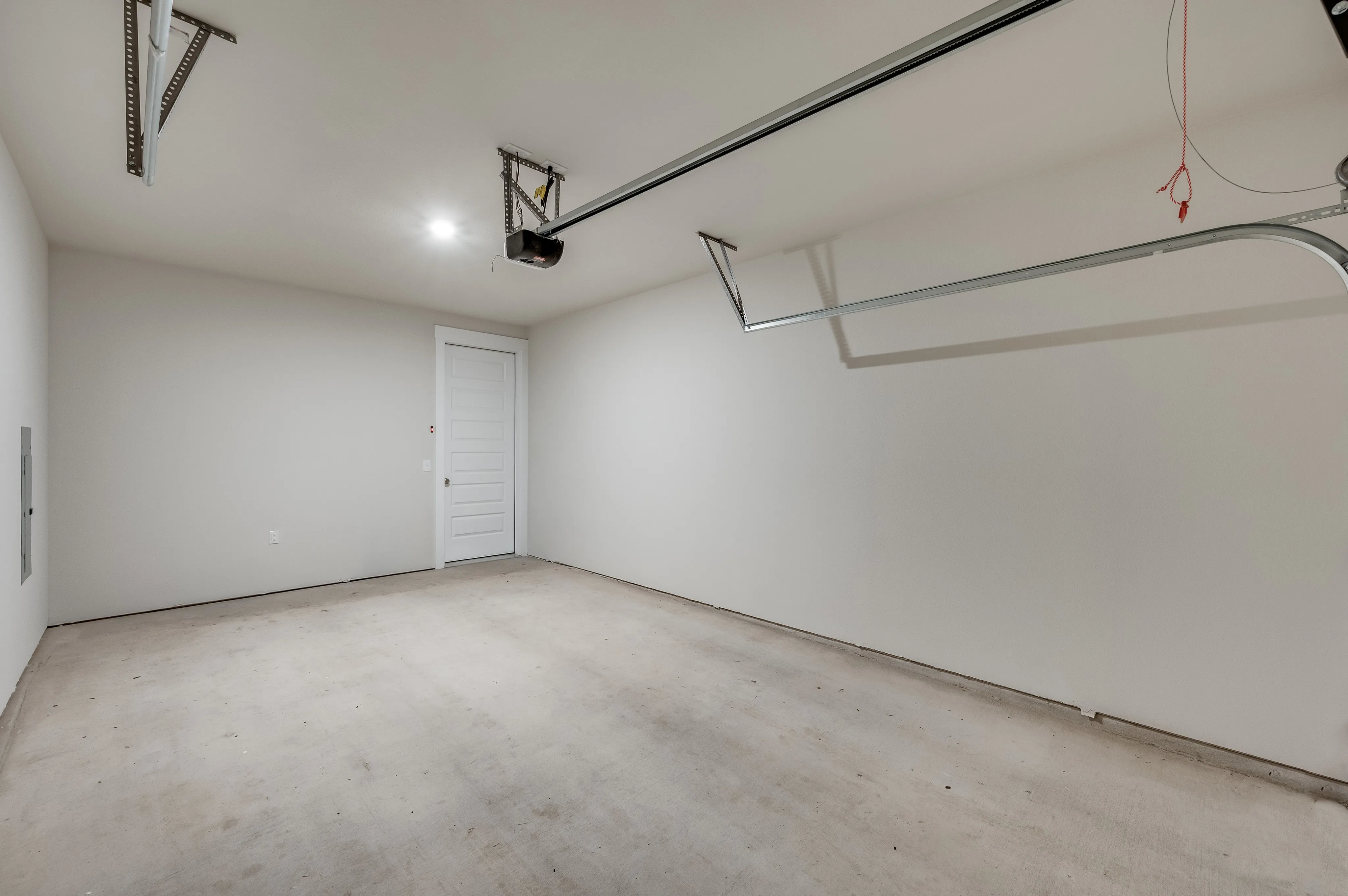 Attached Garage