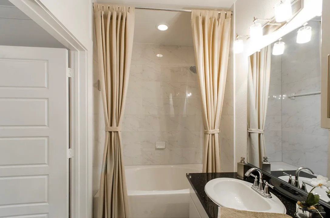 Floor Plan 7 Bathroom | Apartments For Rent Conroe TX | The Towers Woodland