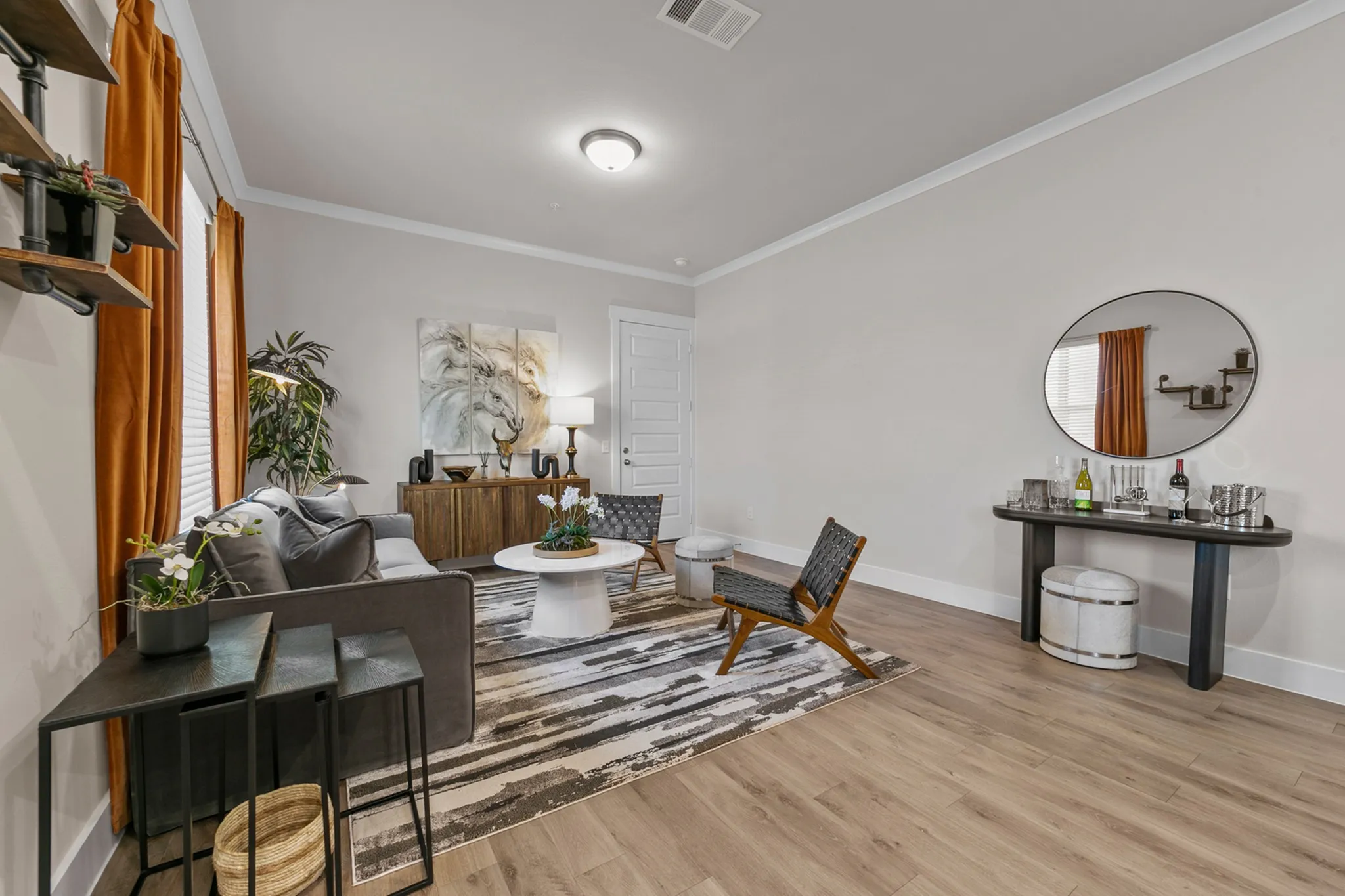 The Luxe of McKinney | Apartments in McKinney