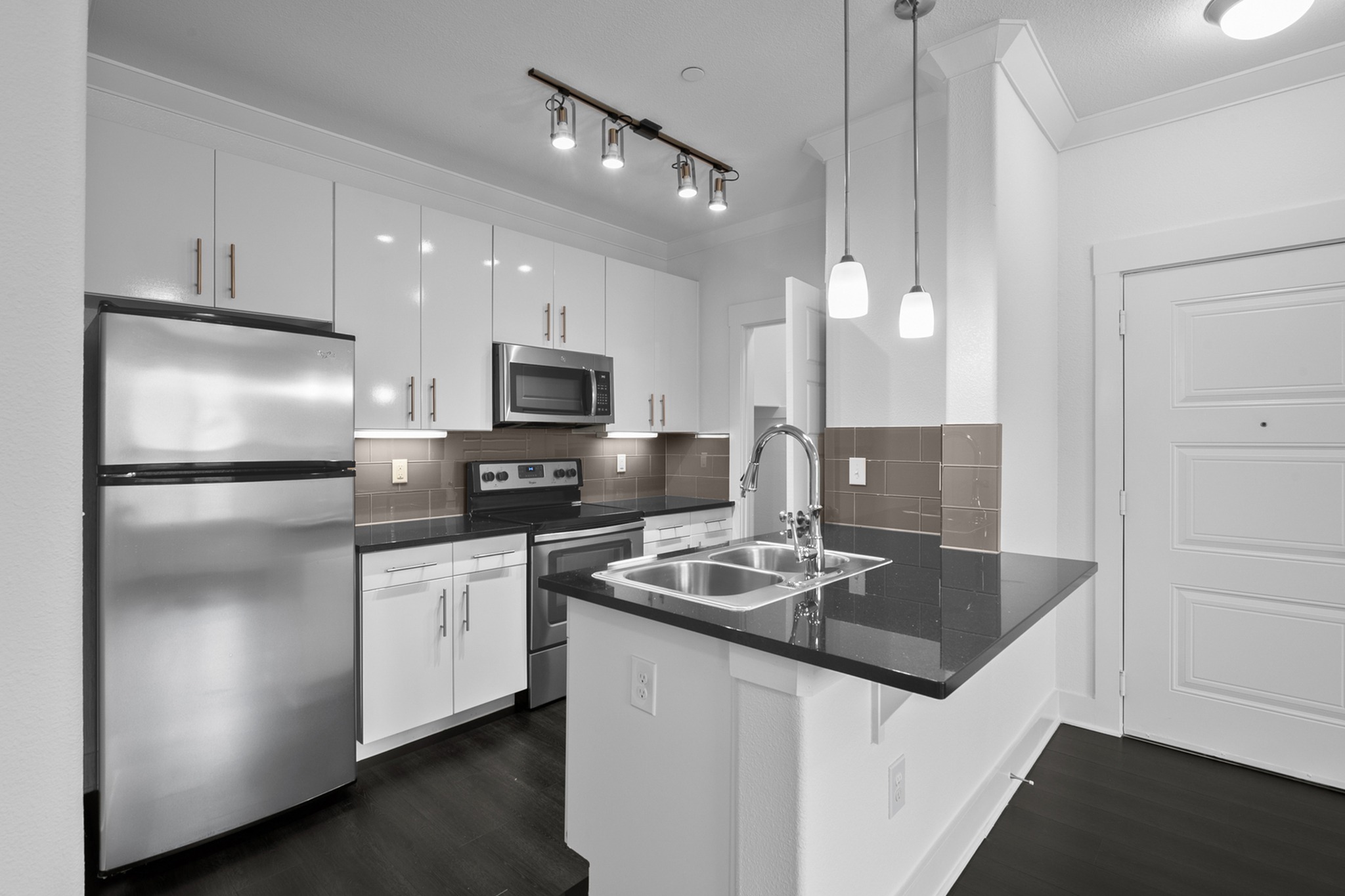 Floor Plan 1 Kitchen | Apartments Conroe | The Towers Woodland