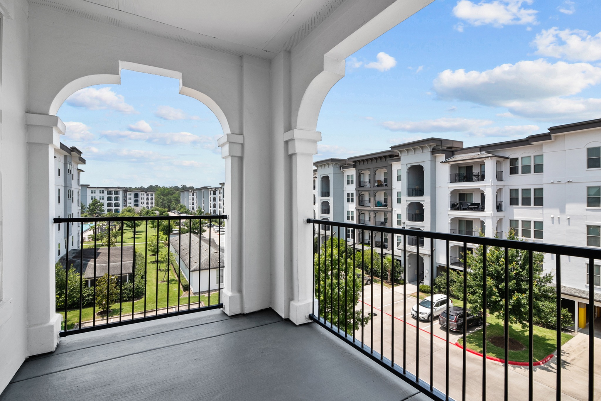 Floor Plan 2 Oversized Balcony | Apartments Conroe TX | The Towers Woodland