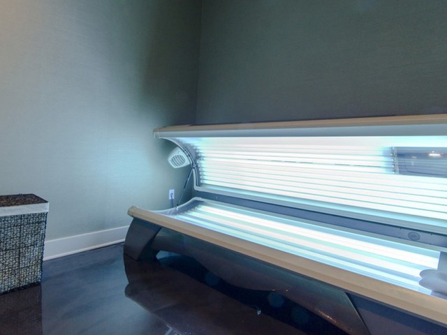 Private Tanning Facility