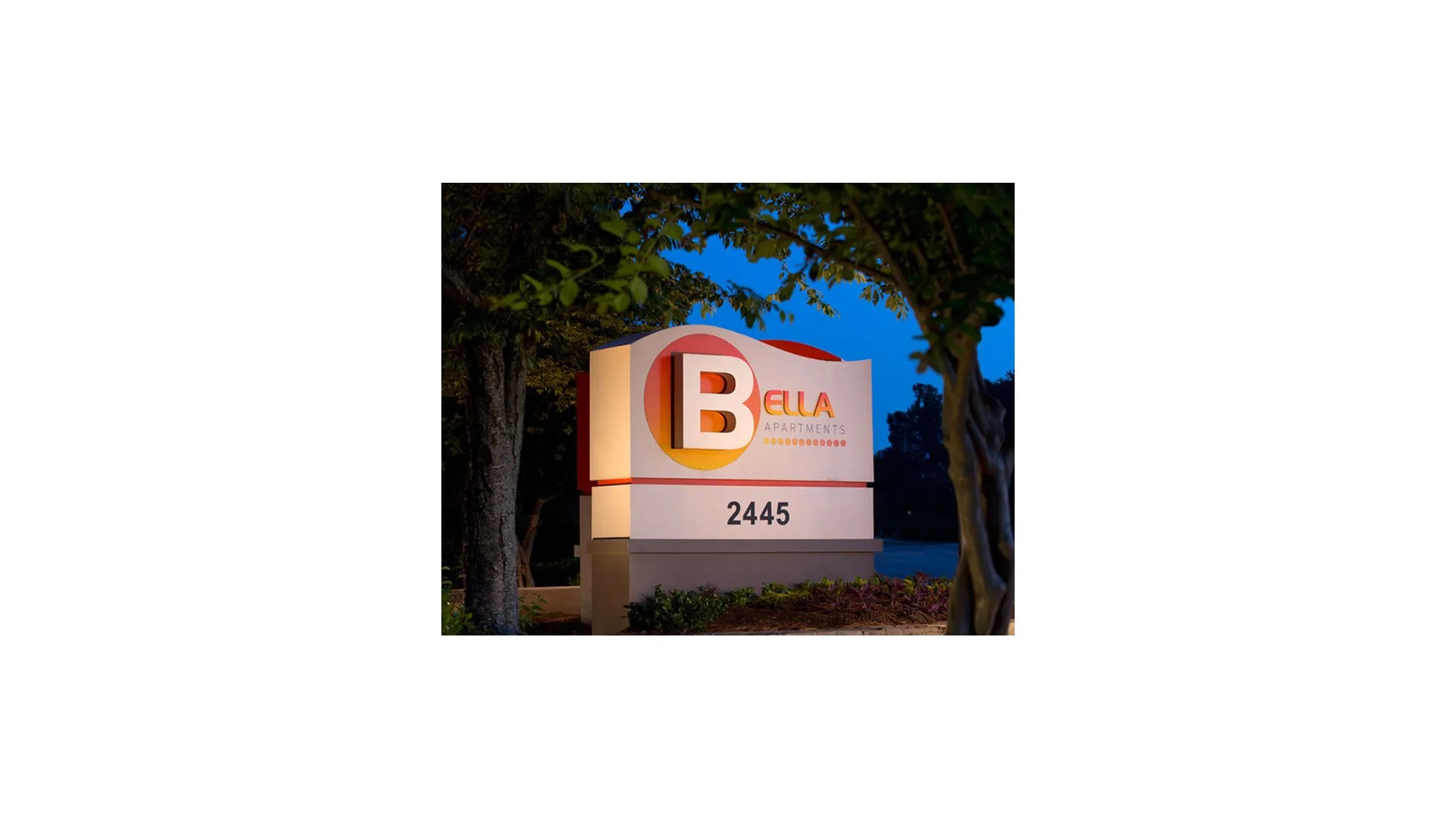 Bella Apartments
