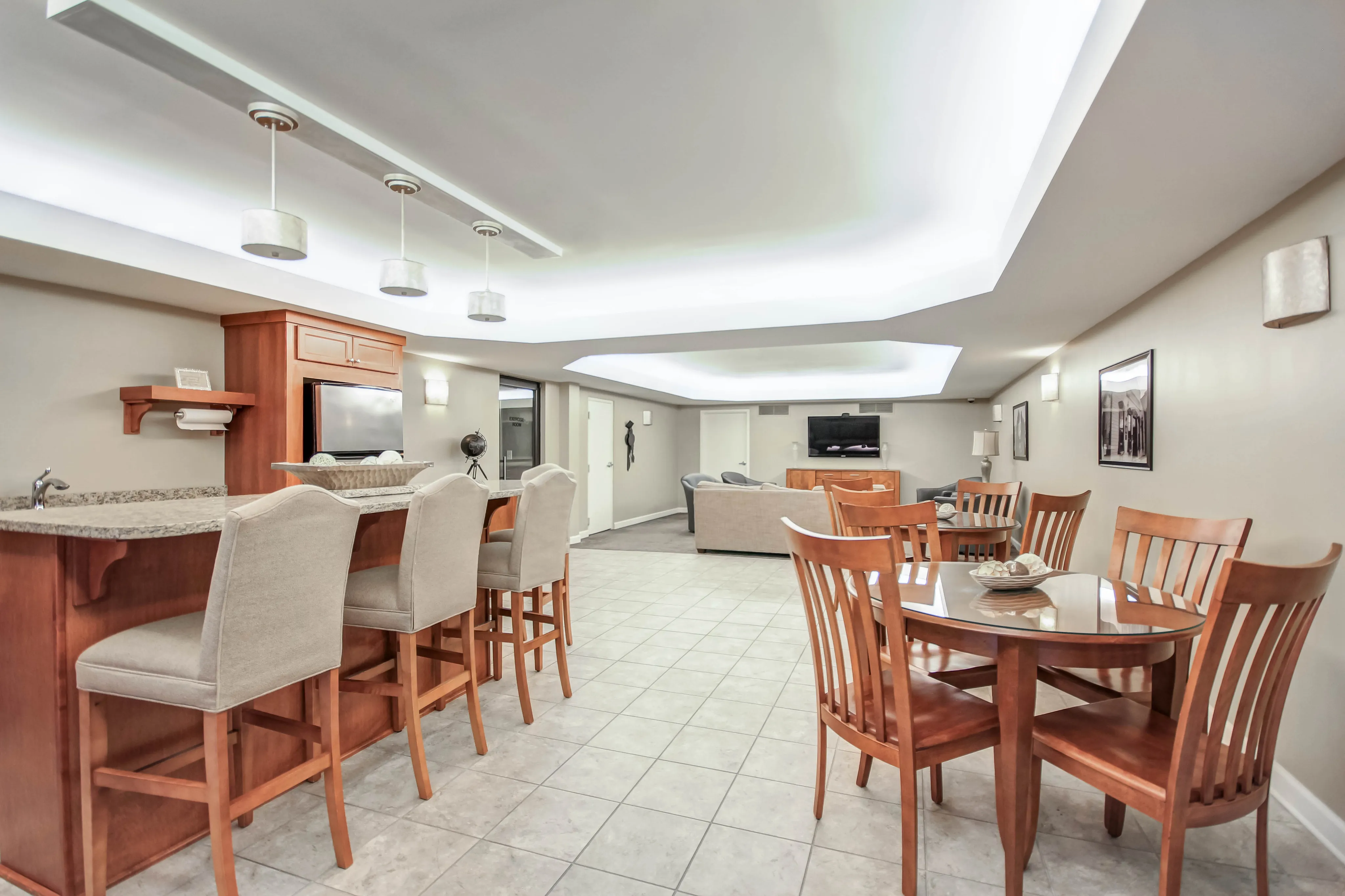 Image of Resident Lounge with FREE WiFi for Grandview Pointe Apartments