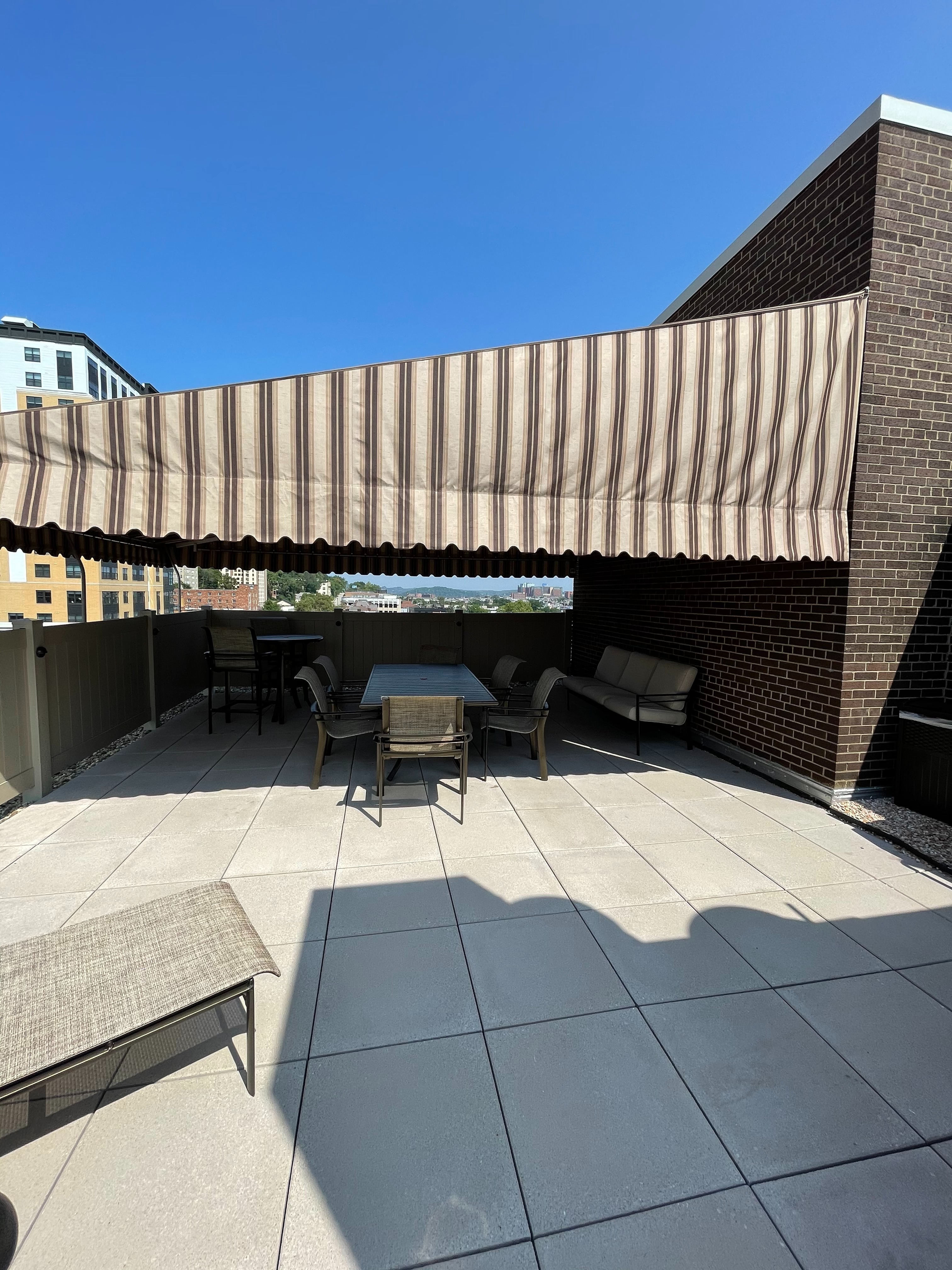 Rooftop Sundeck