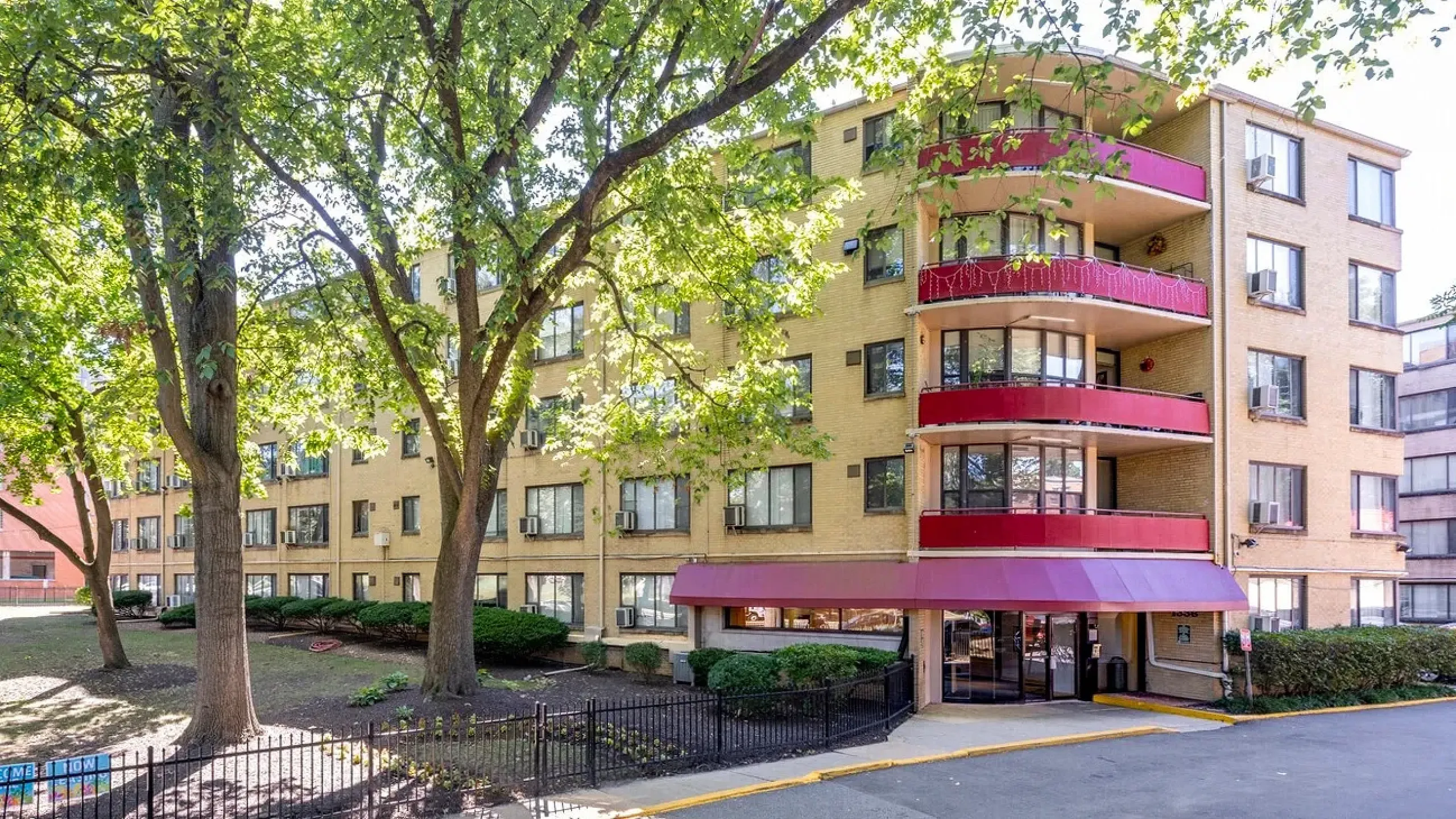 Affordable apartment rentals near Rock Creek Park and Outside Washington DC