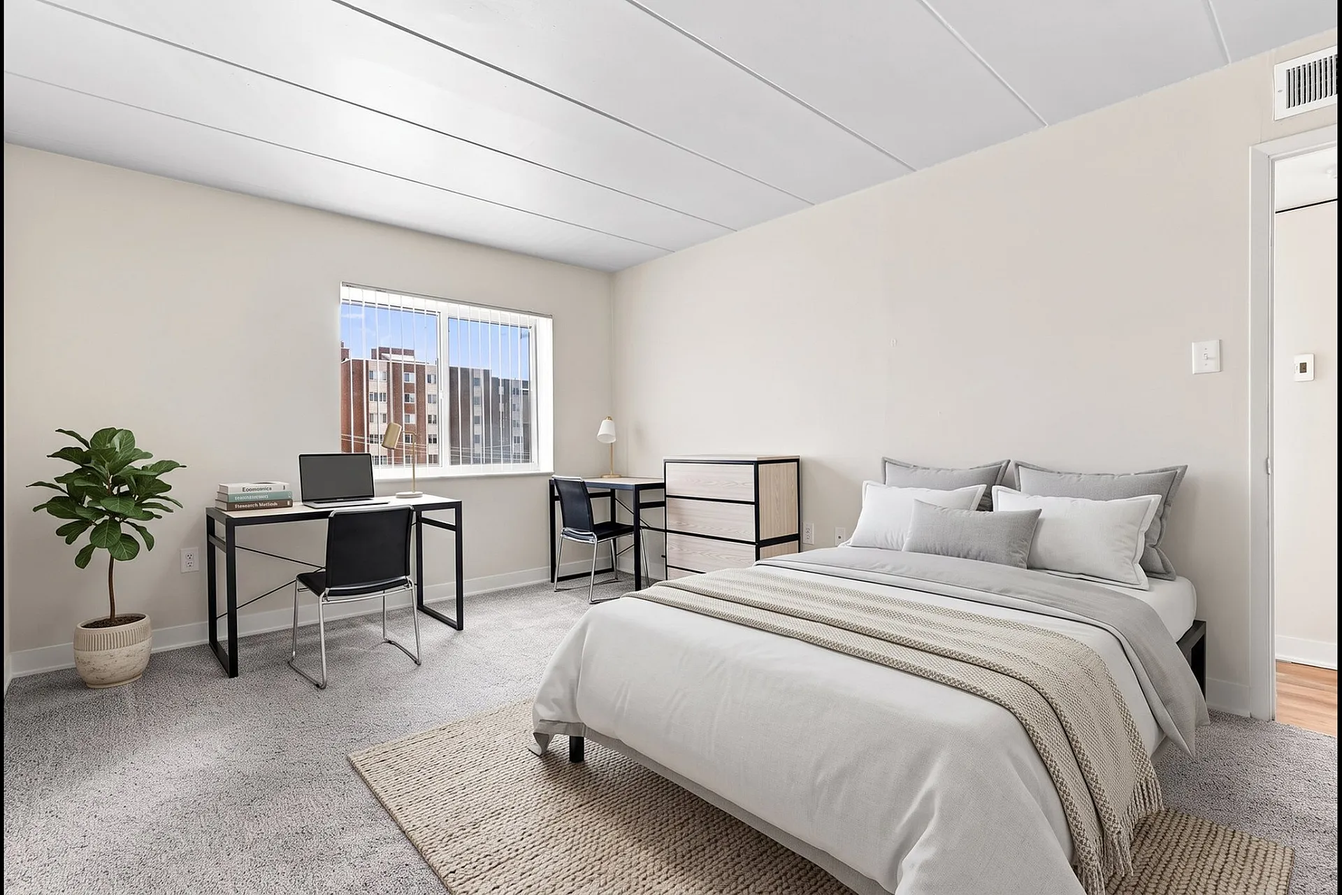 Camelot Apartments - Cozy Bedroom