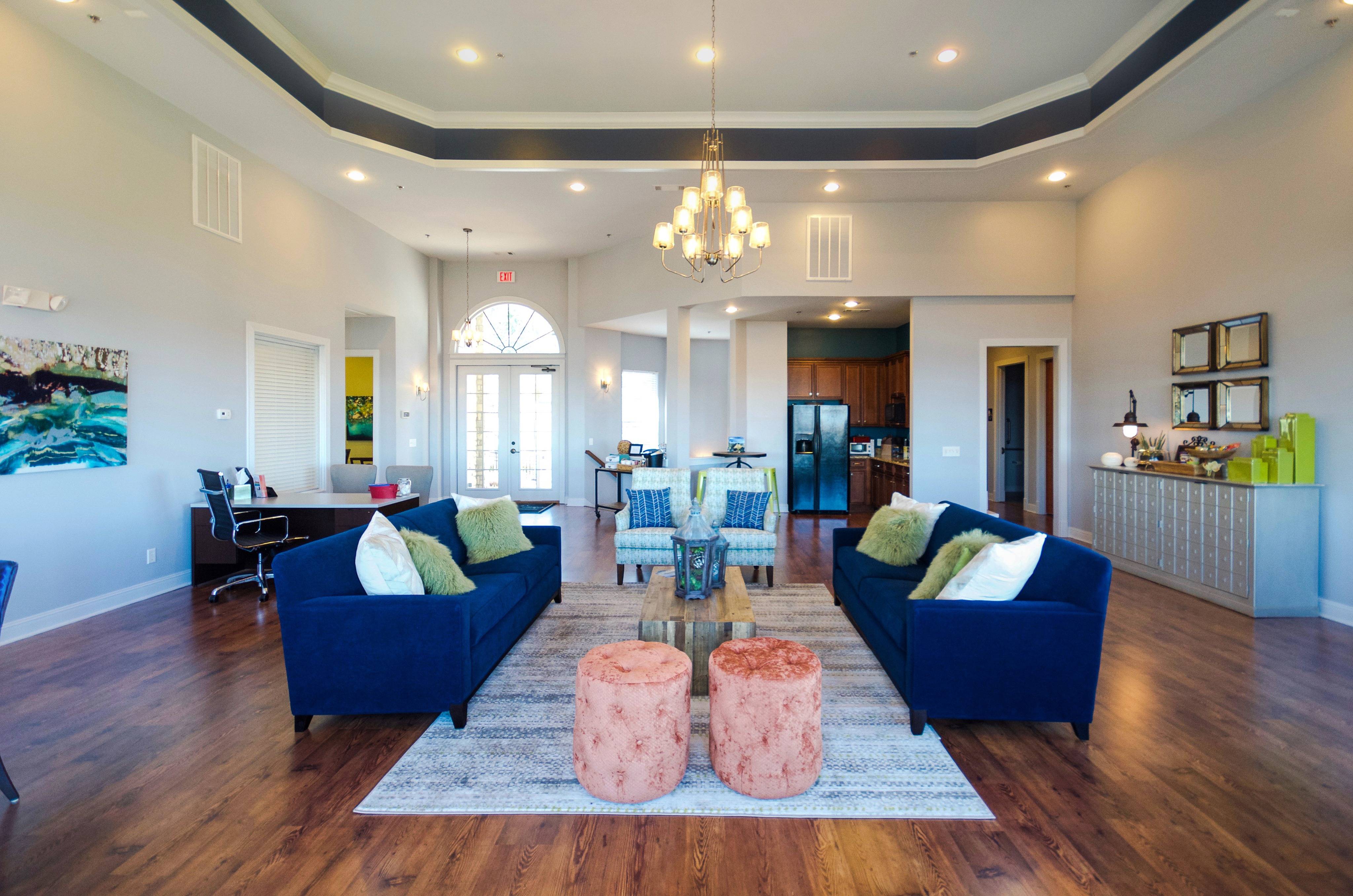 1 3 Bed Apartments Check Availability Views of Brentwood