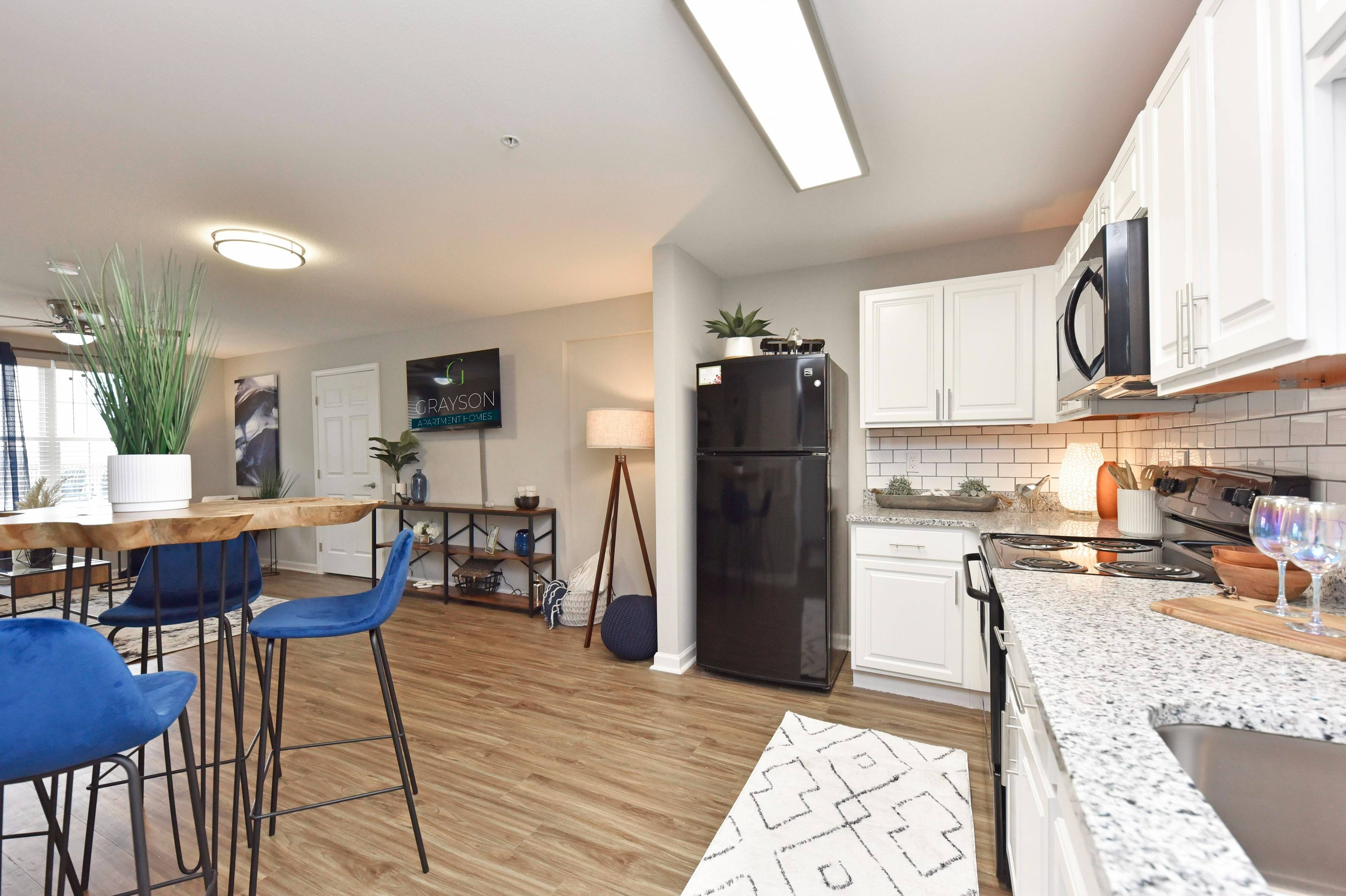 View Photos & Take A Virtual Tour Grayson