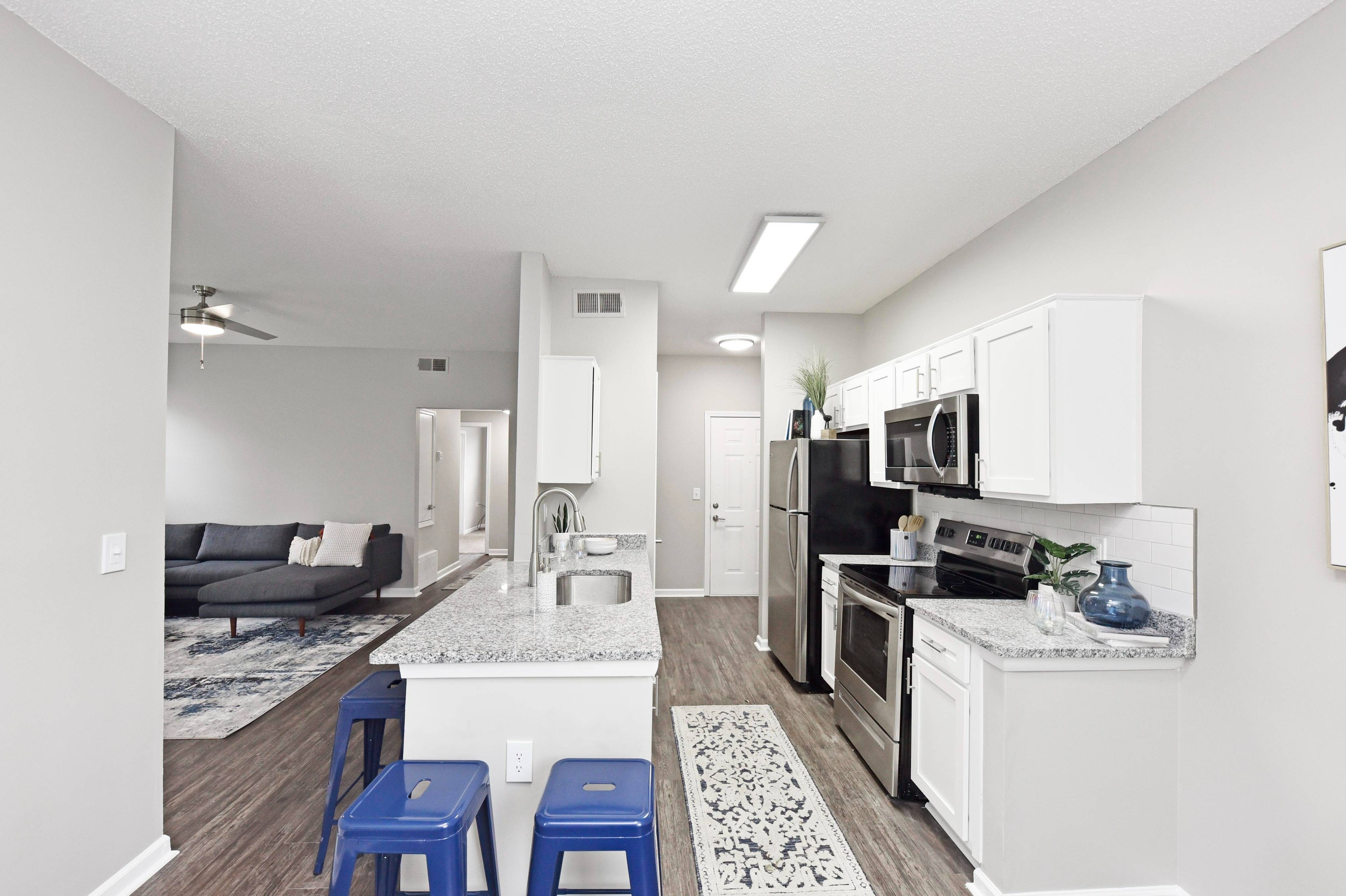 View Photos & Take A Virtual Tour The Easton Apartment Homes