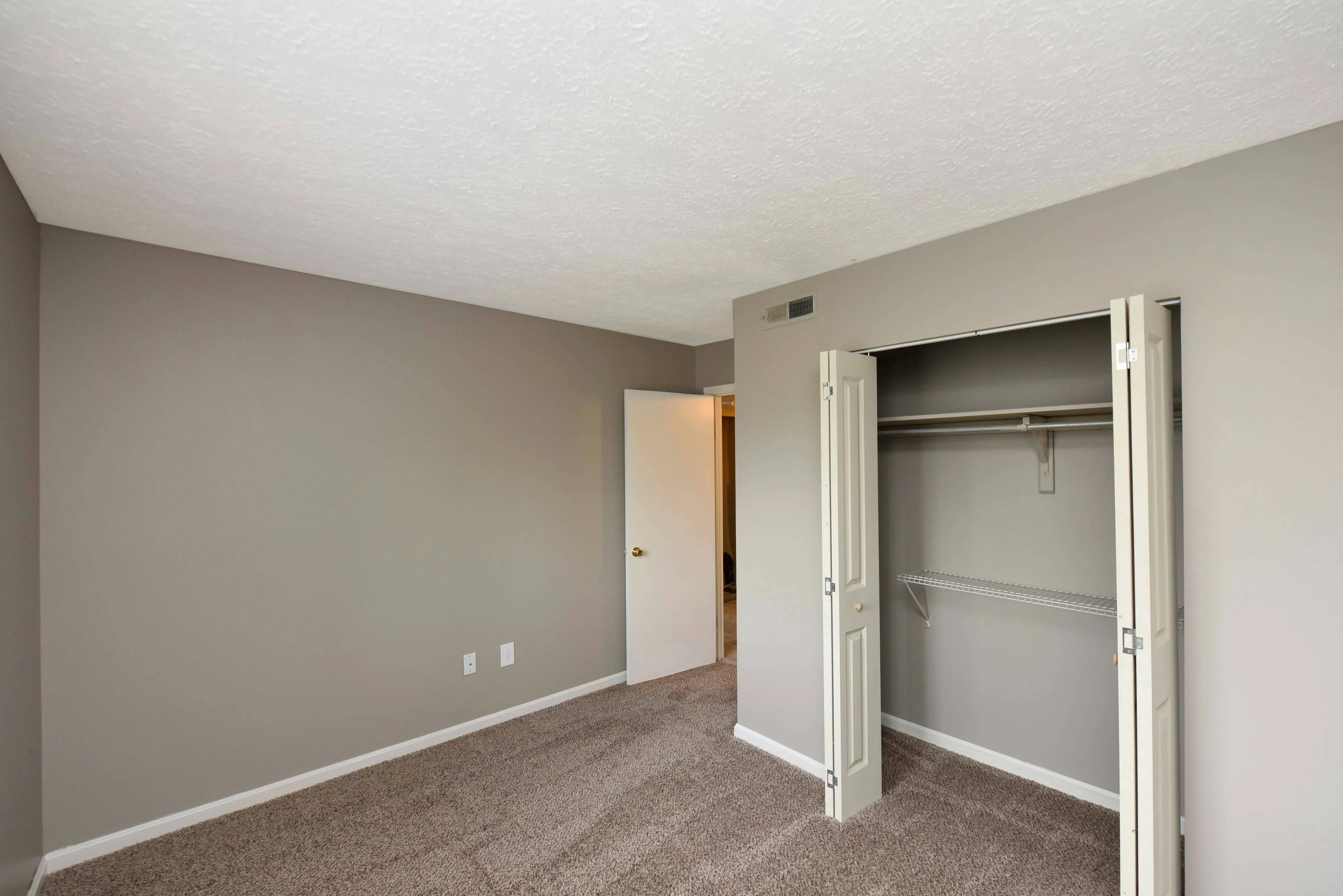 View Photos Keystone Apartments