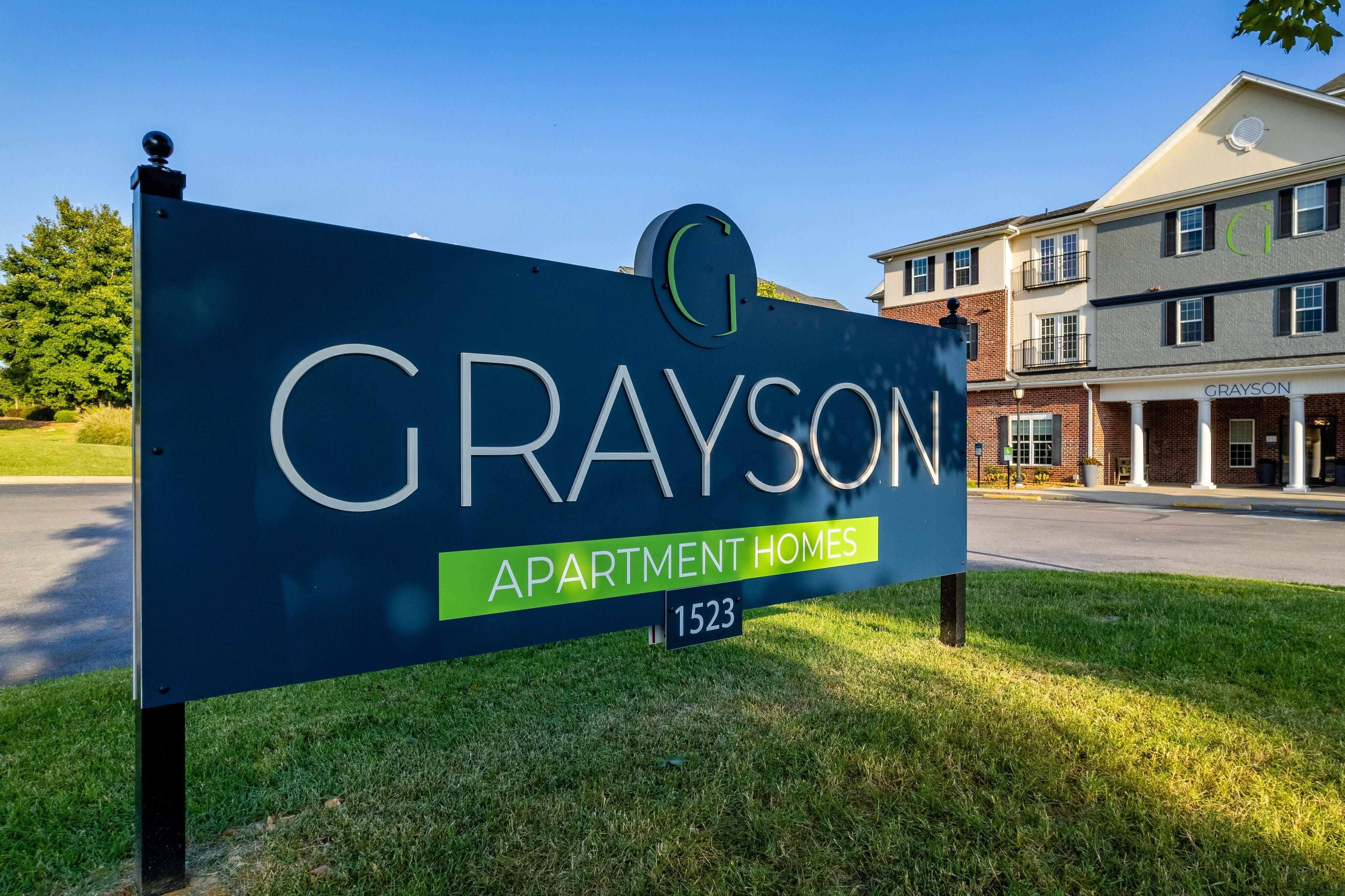 View Photos & Take A Virtual Tour Grayson