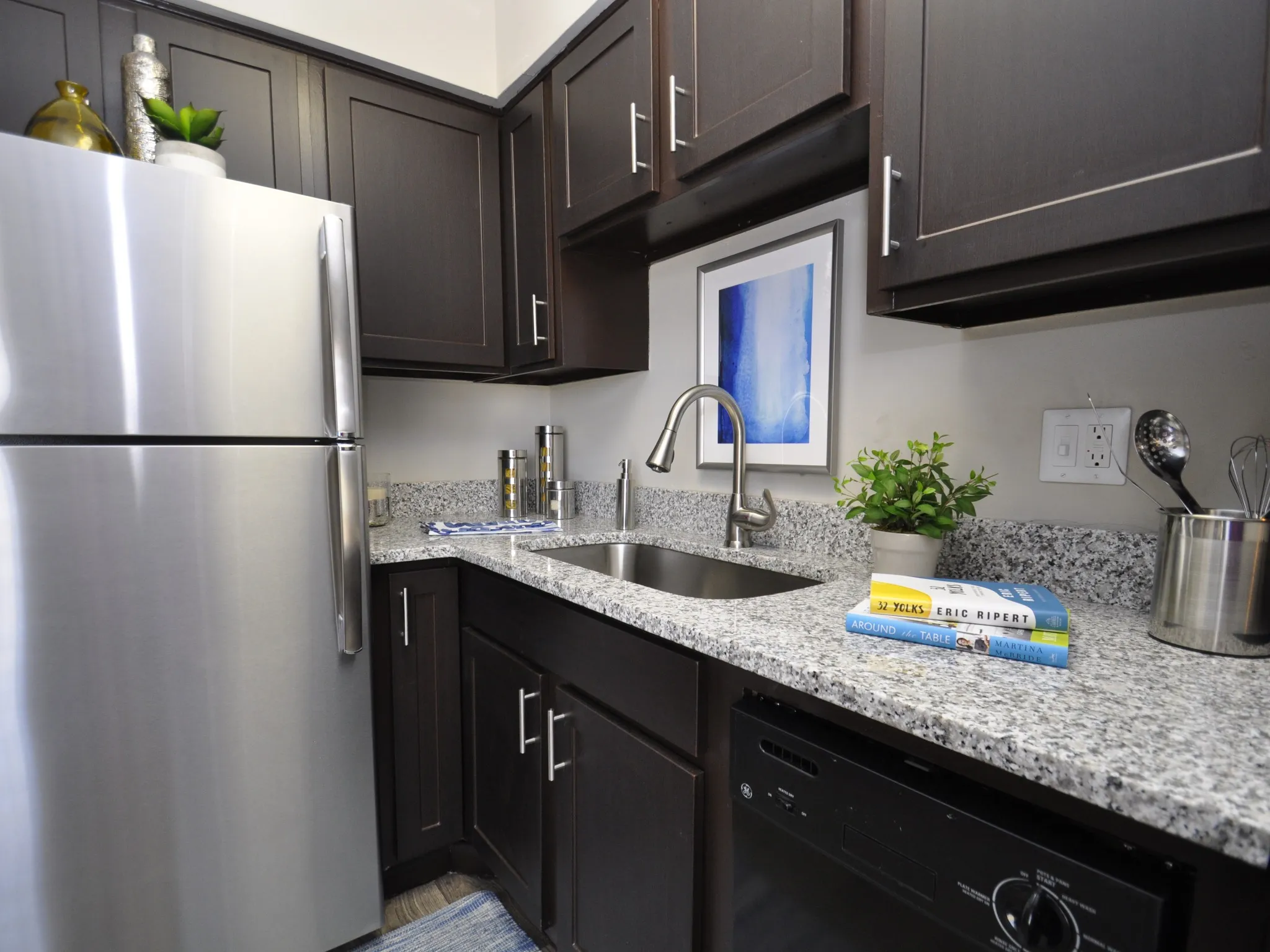 Element at Cedar Bluff Apartments