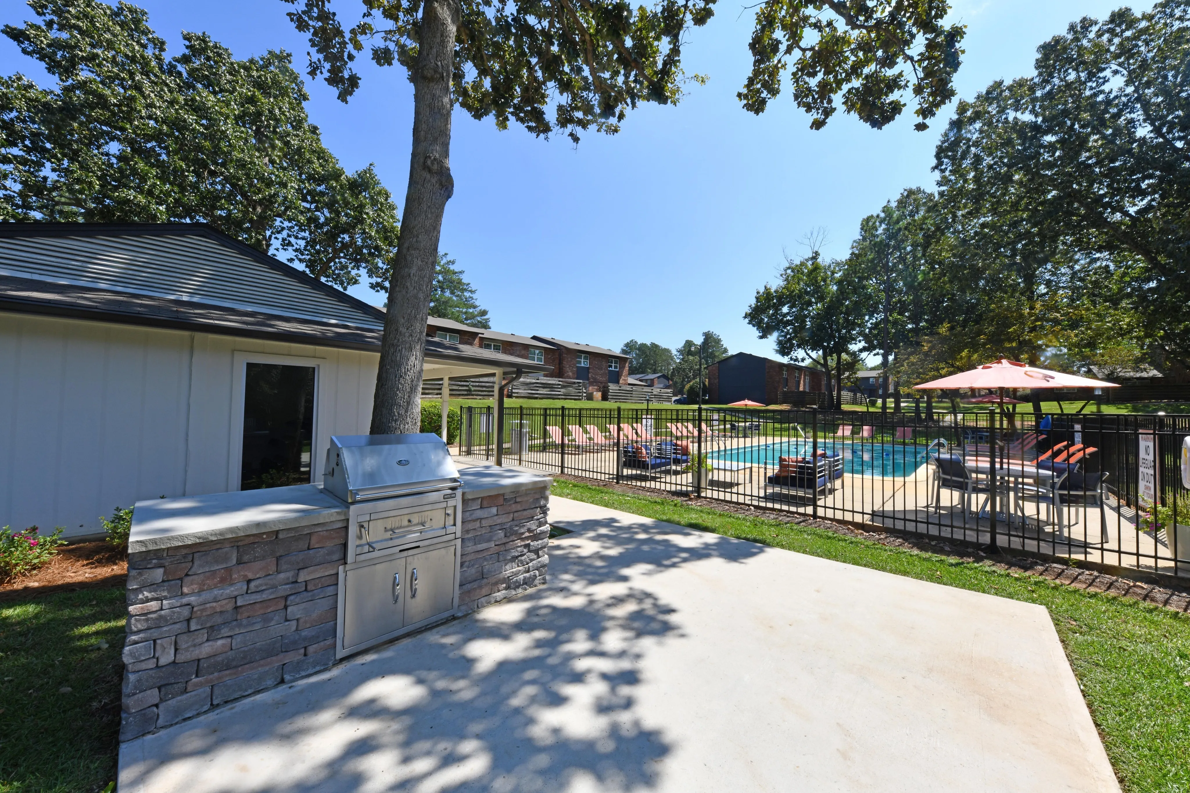 The Huntley Apartments