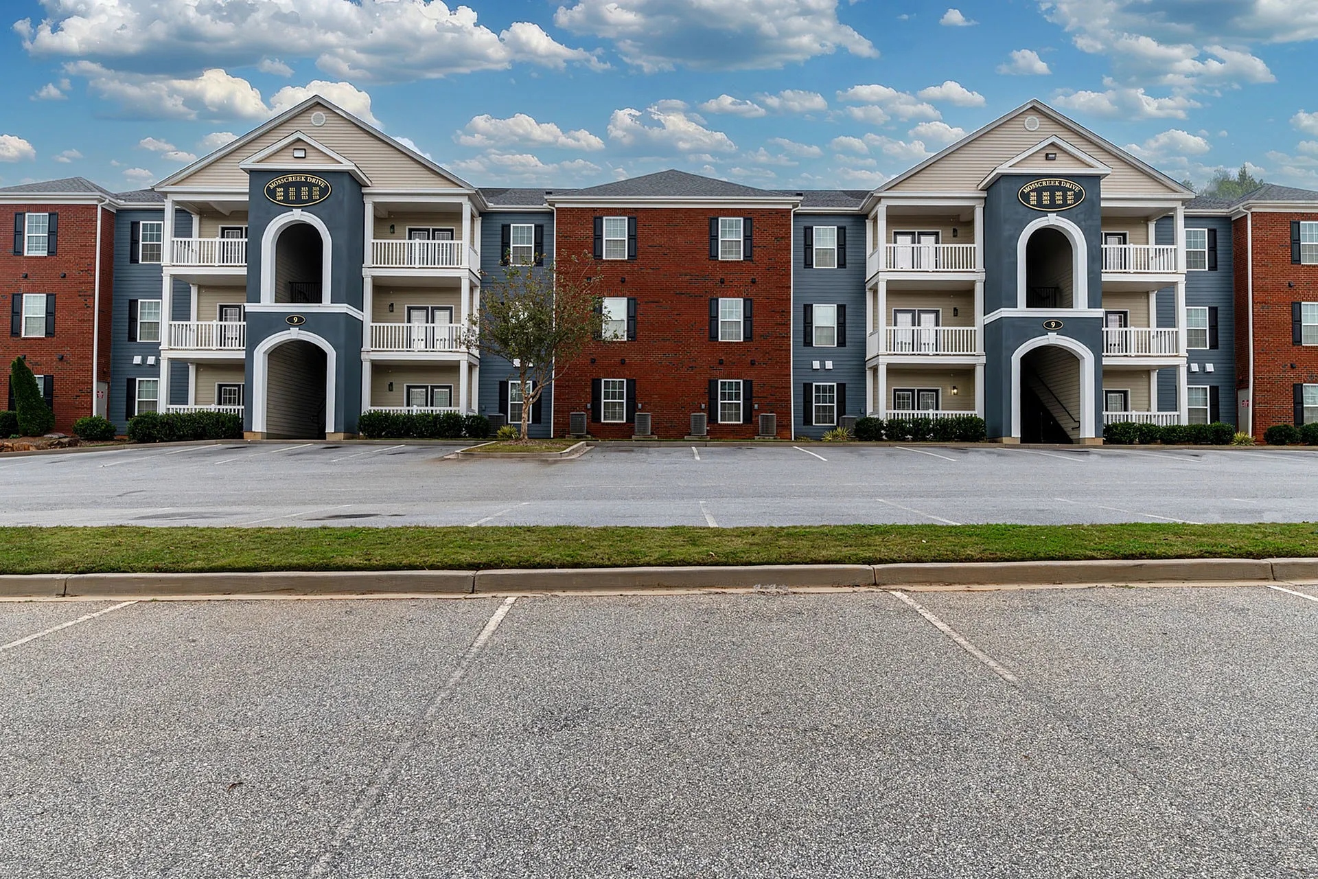 Apartments in Piedmont