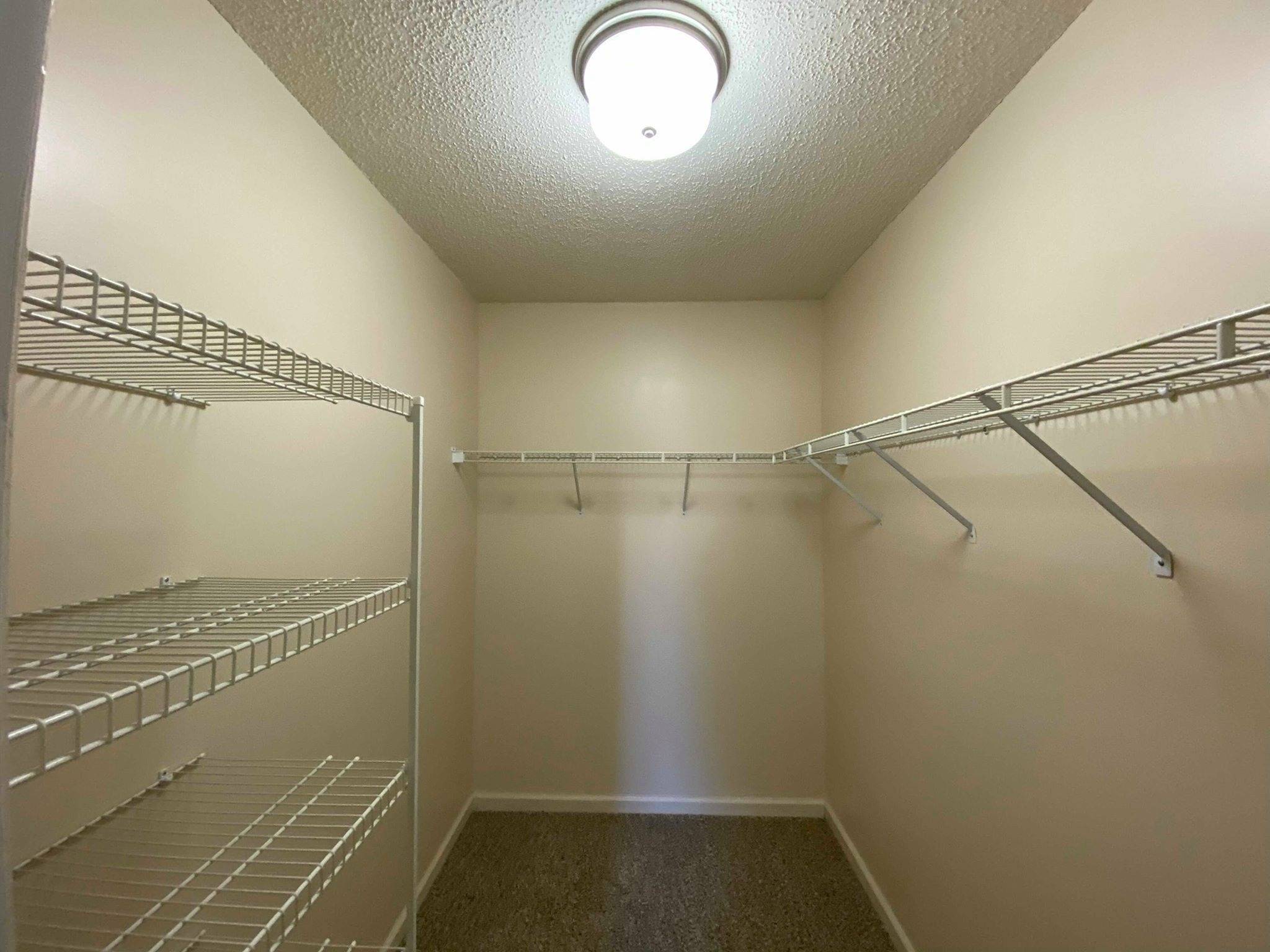 Walk in Closet-2BR\'s