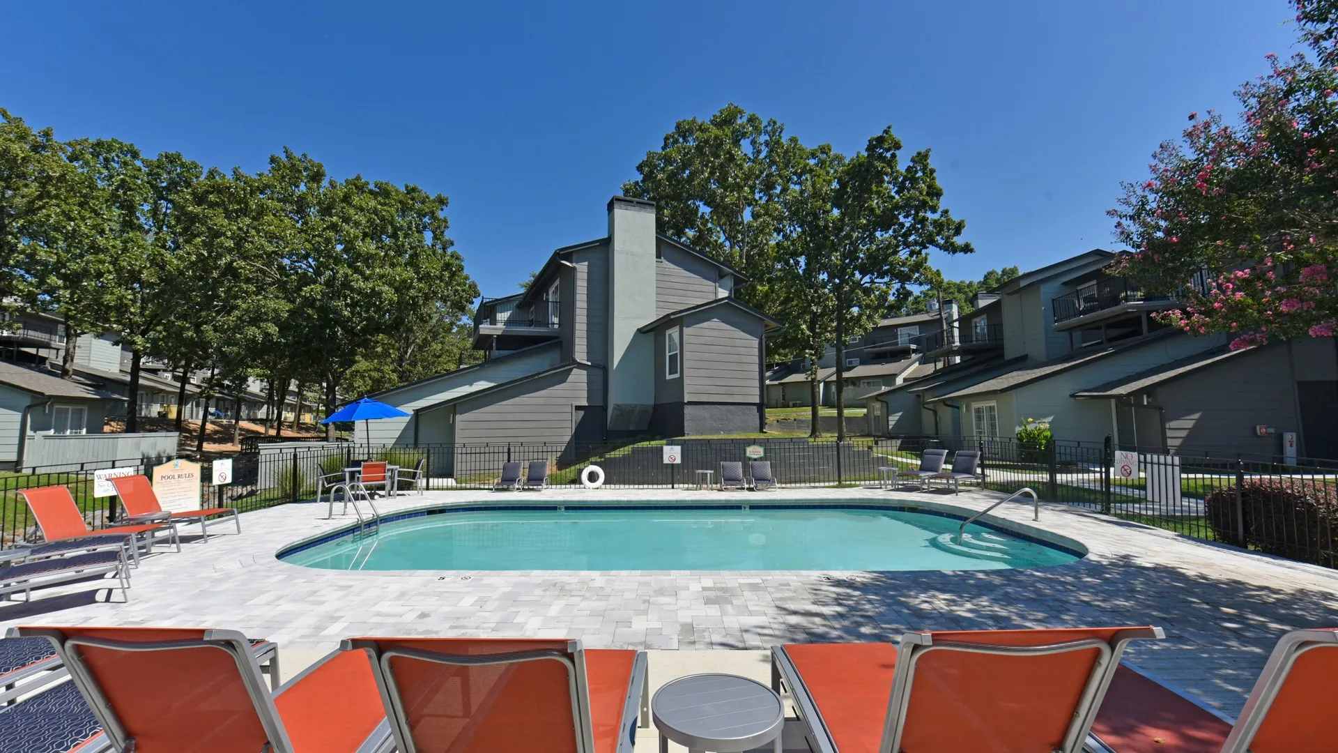 Icon Lakewood
