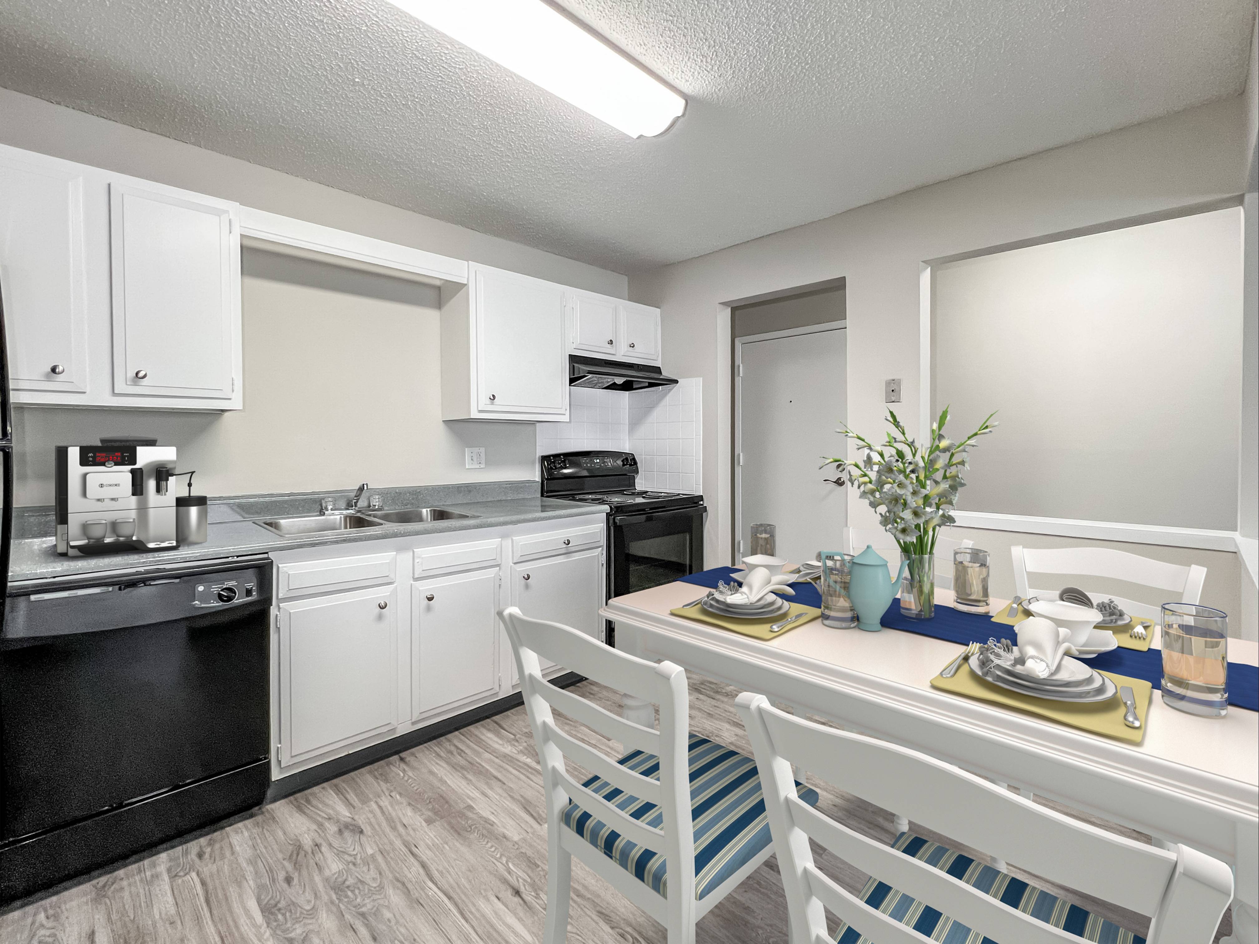 Photos & Videos The Hampton Meadows Apartments For Rent in Des Moines