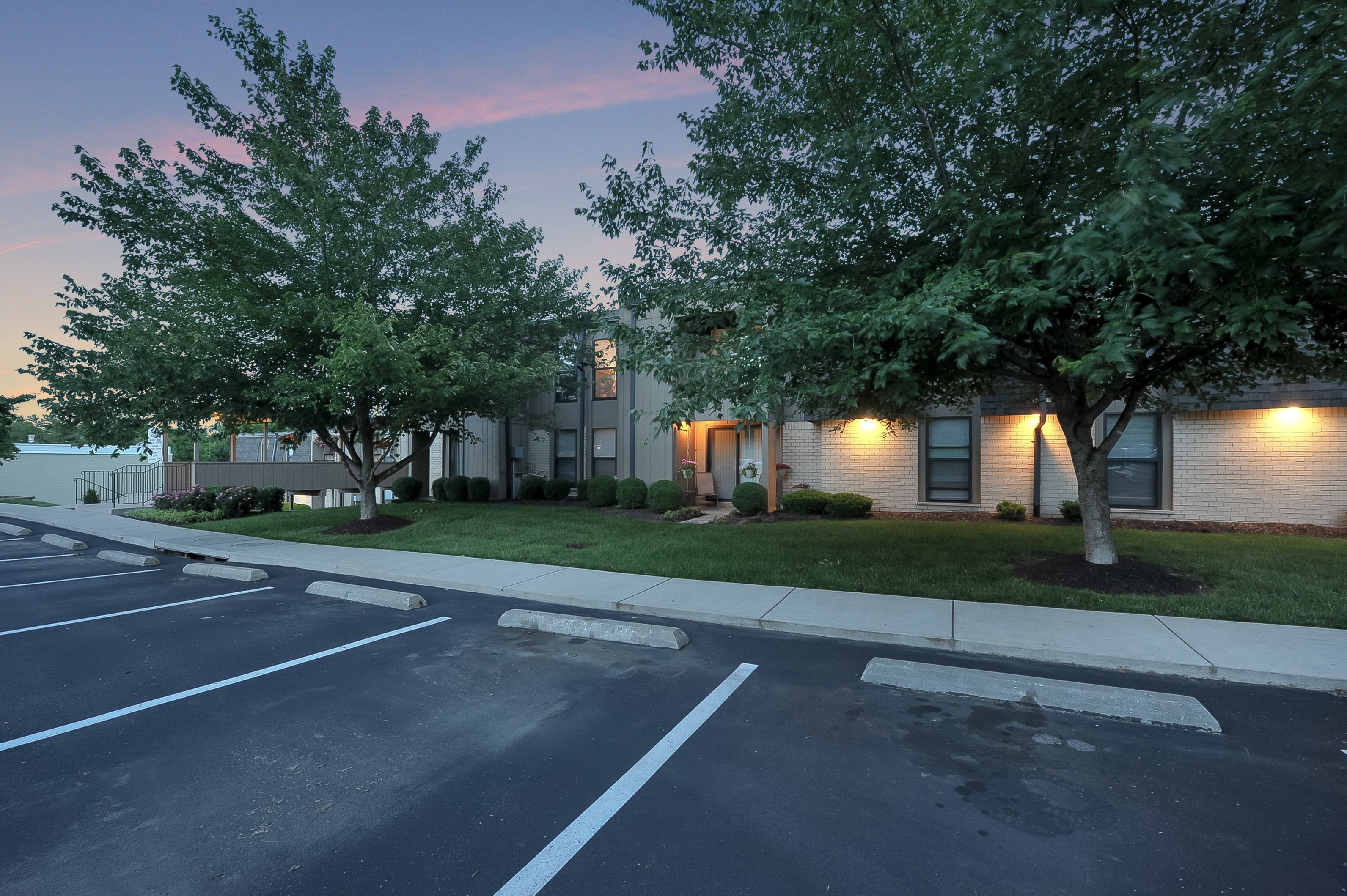 Chesterfield Place Official Chesterfield, MO Apartments