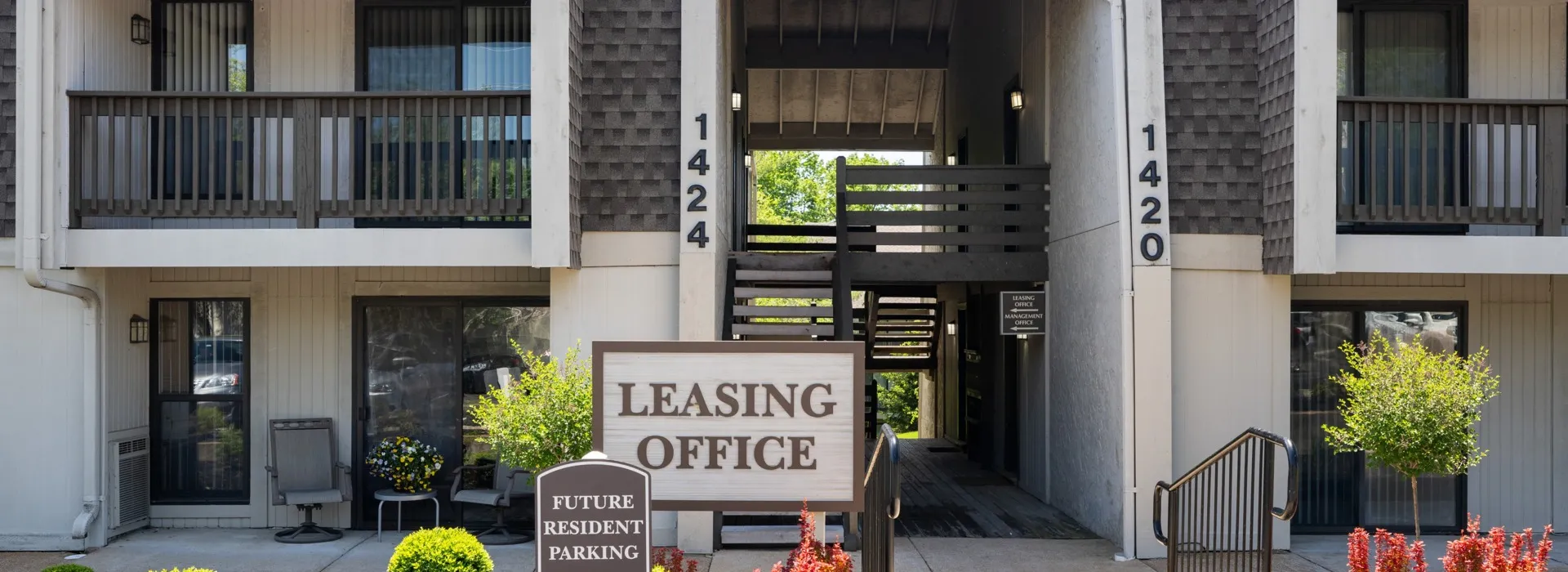 Leasing Office | Valley Park MO Apartments