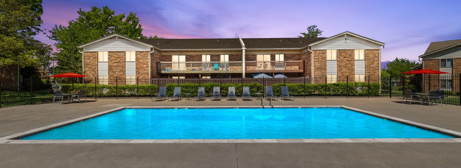 Swimming Pool | St Louis Apartments