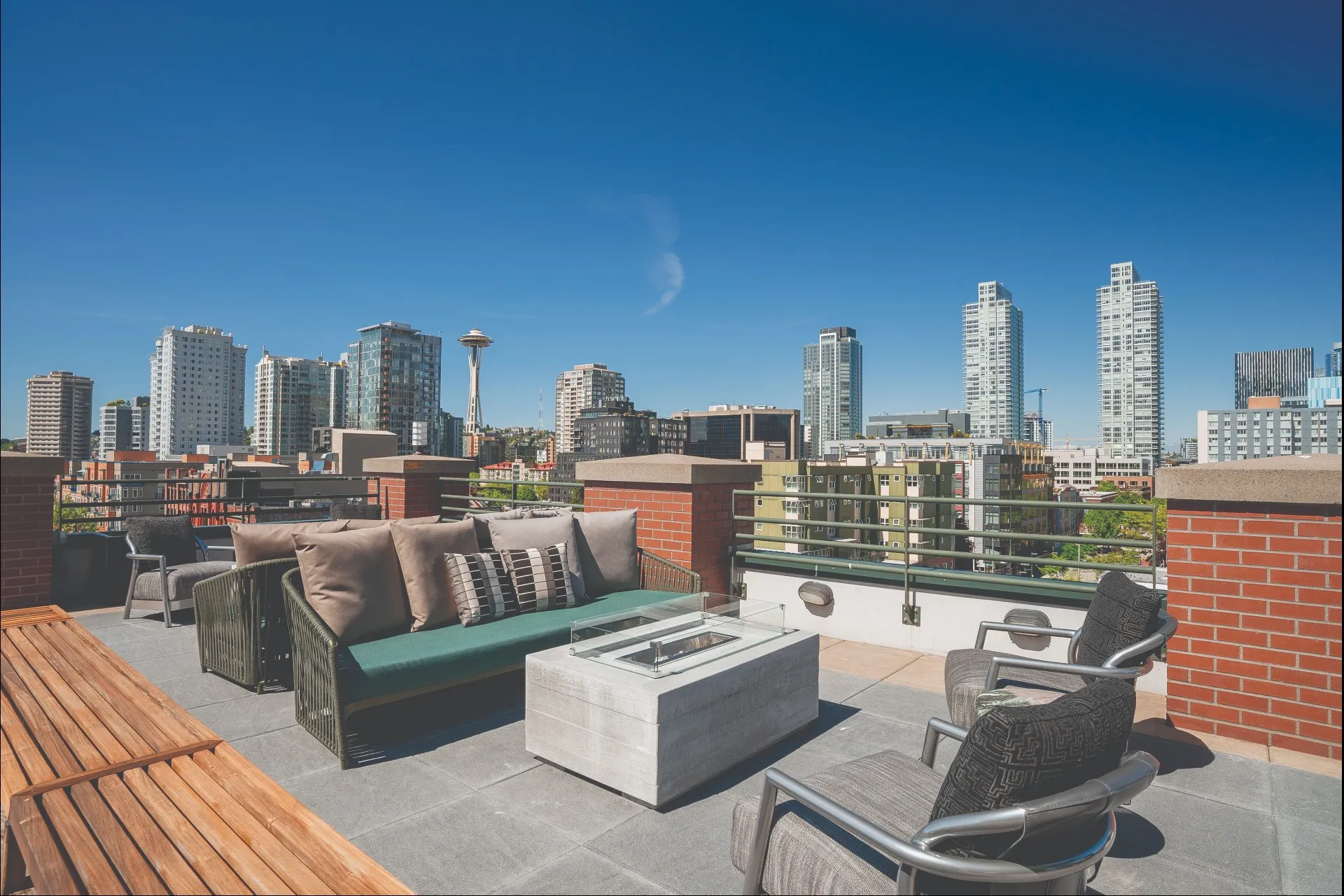 THE ROOFTOP