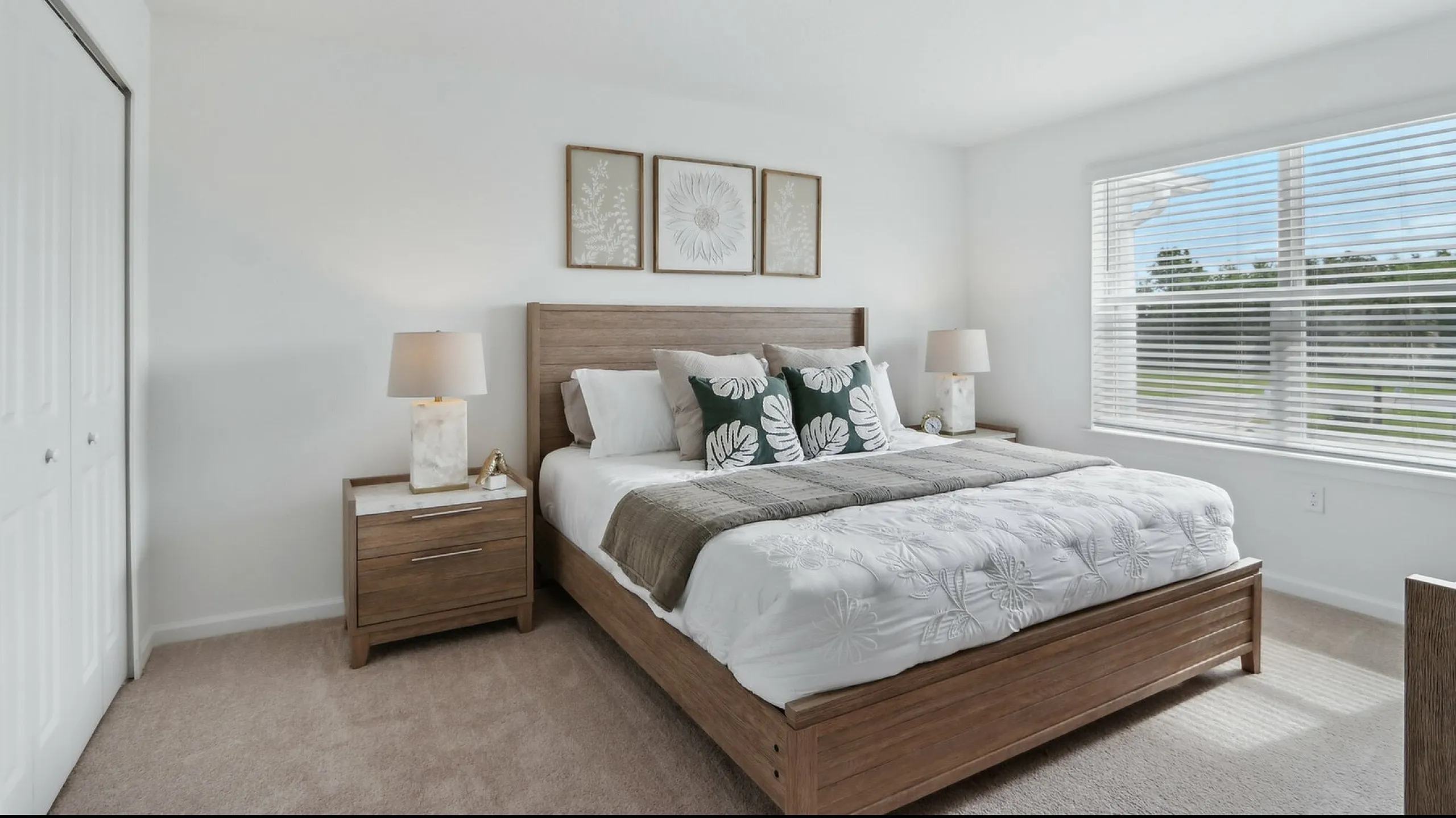 Alexander Park Model Bedroom
