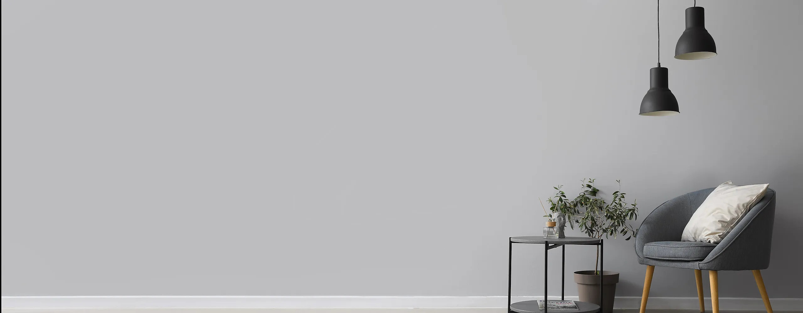 Elegant tabletop and chair.