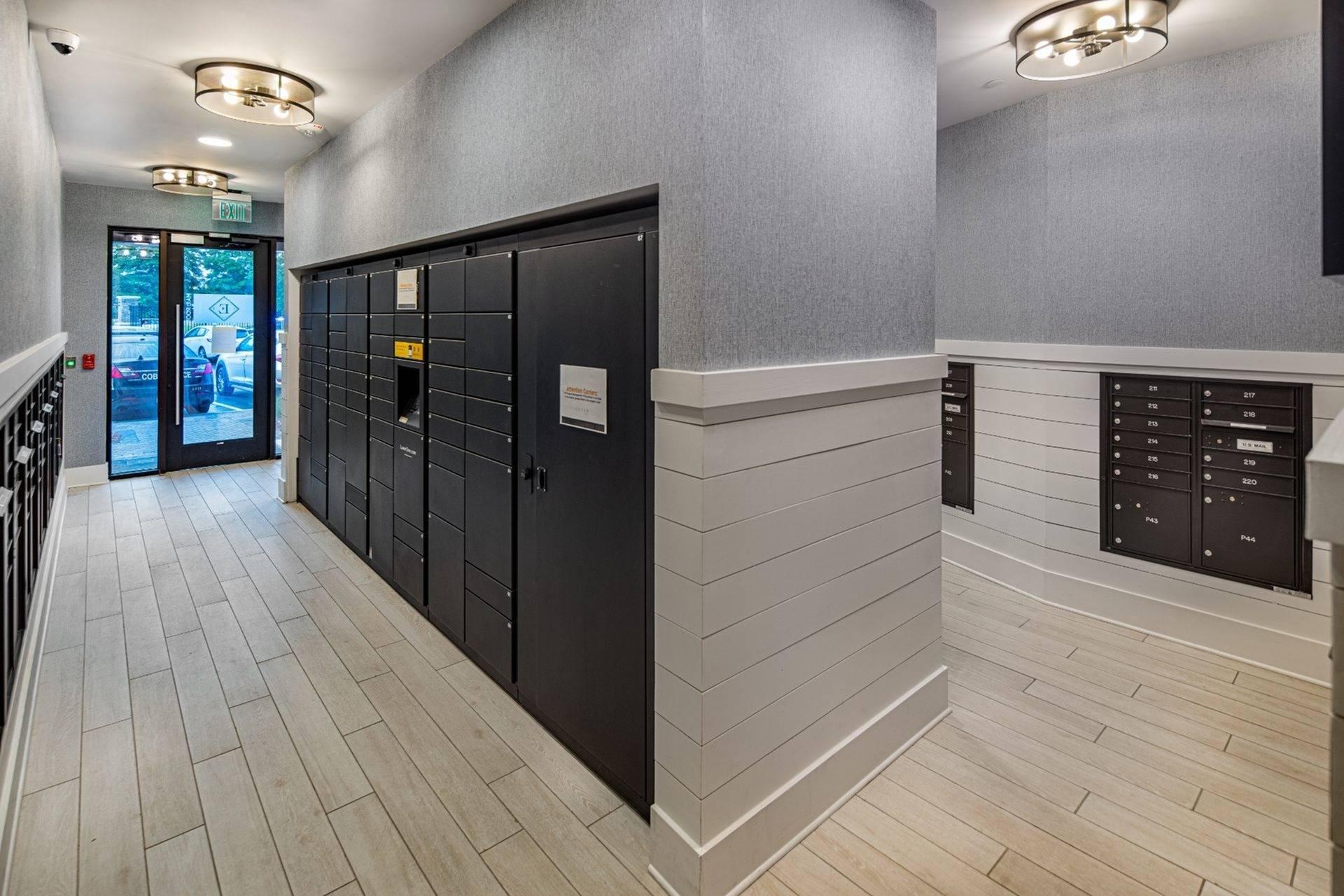 Automated Package Lockers