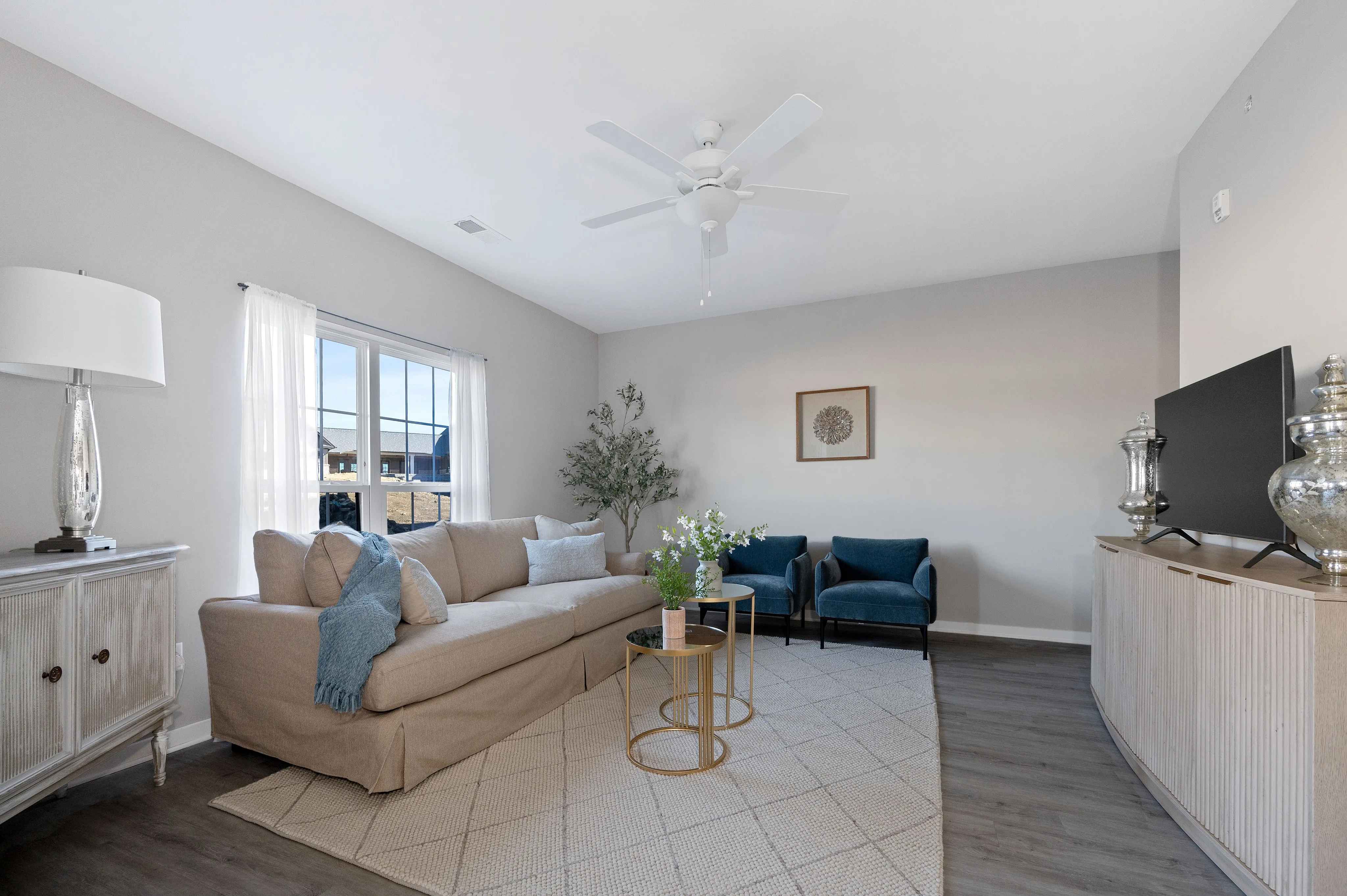 Vicinity Living Room V2 Floorplan