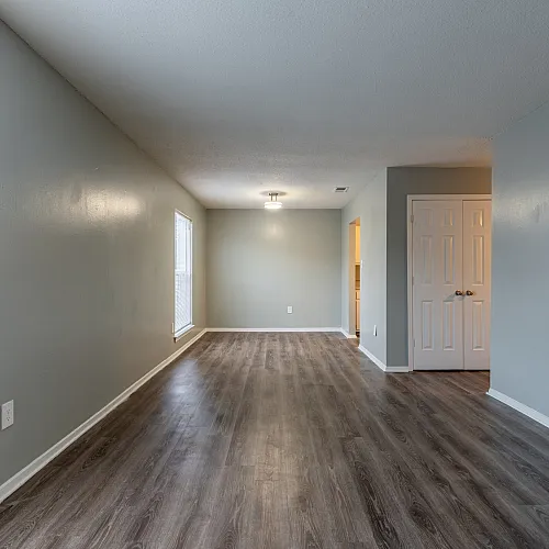 Lexington Apartments - Spacious Living Area